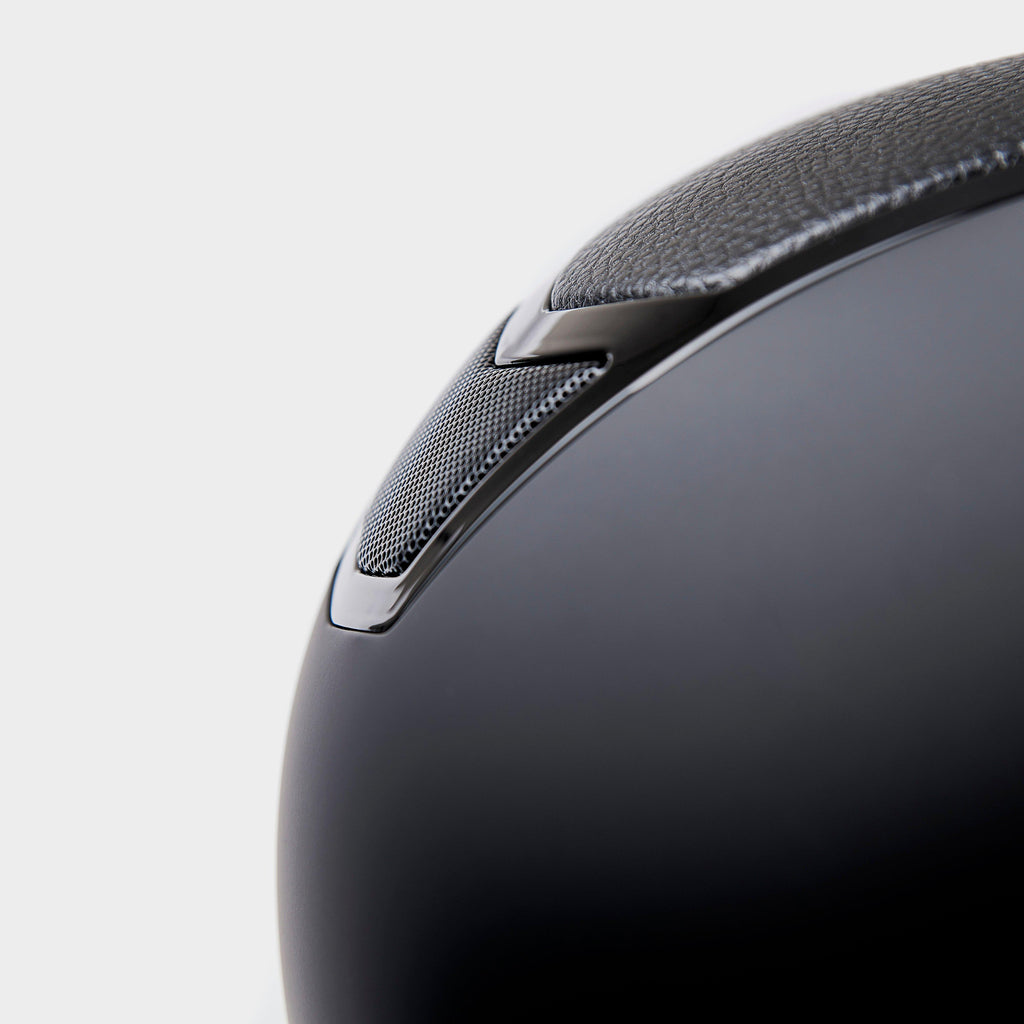 Avena Riding Hat Black