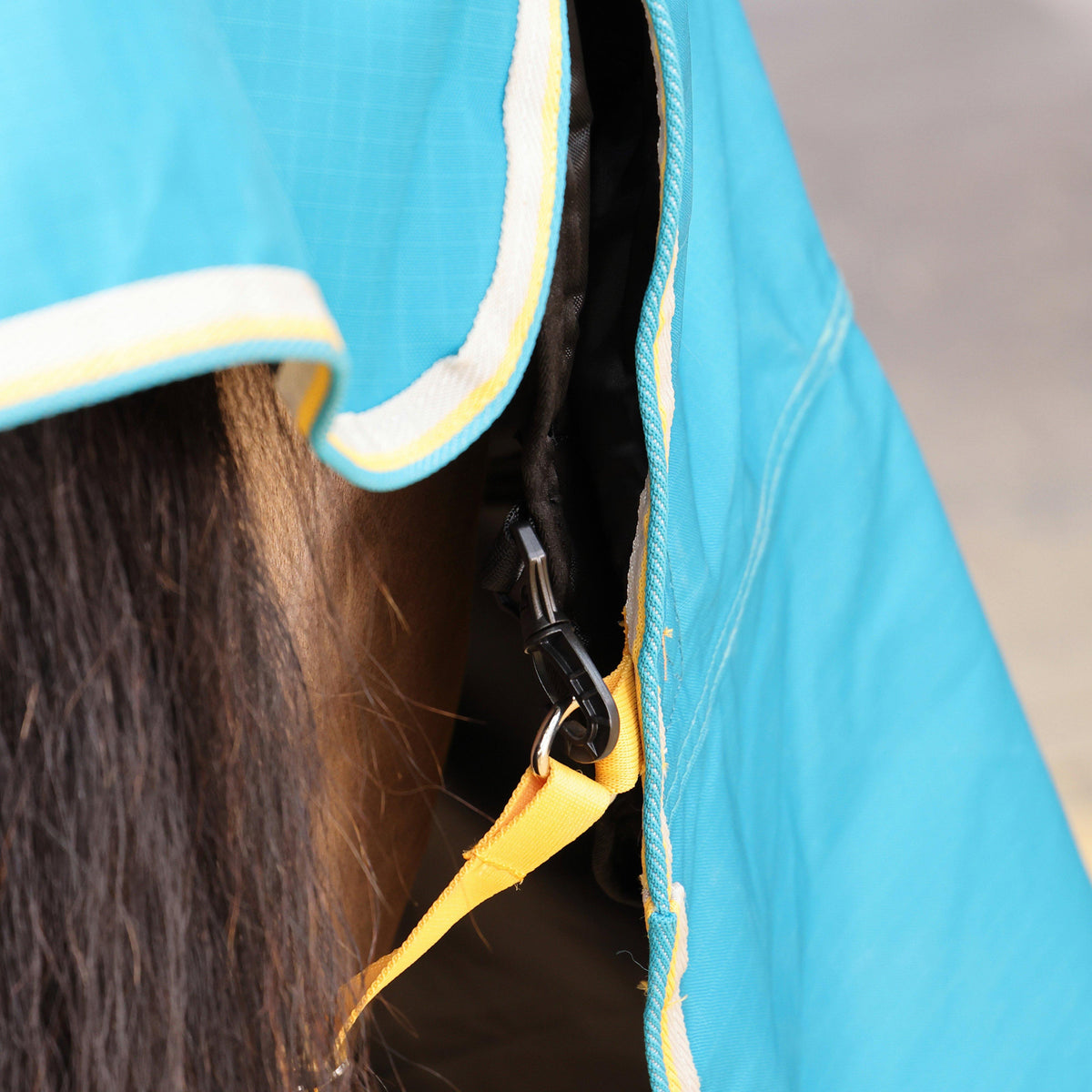 WarmaRug 100g Thermal Layer System in Black