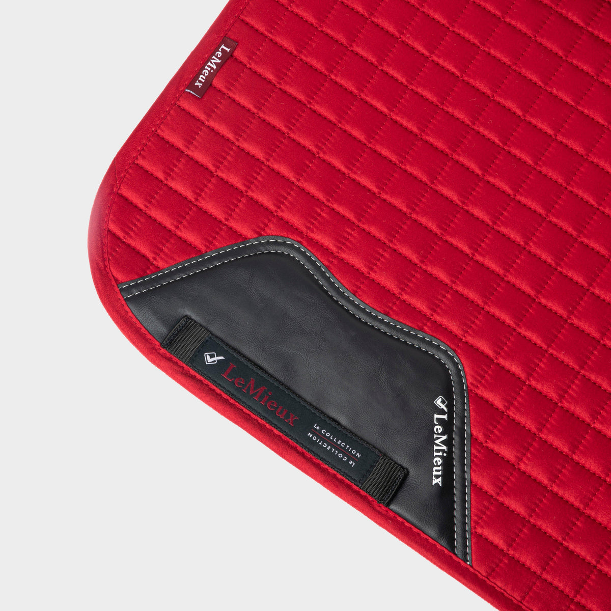 Suede Dressage Saddle Pad Chilli