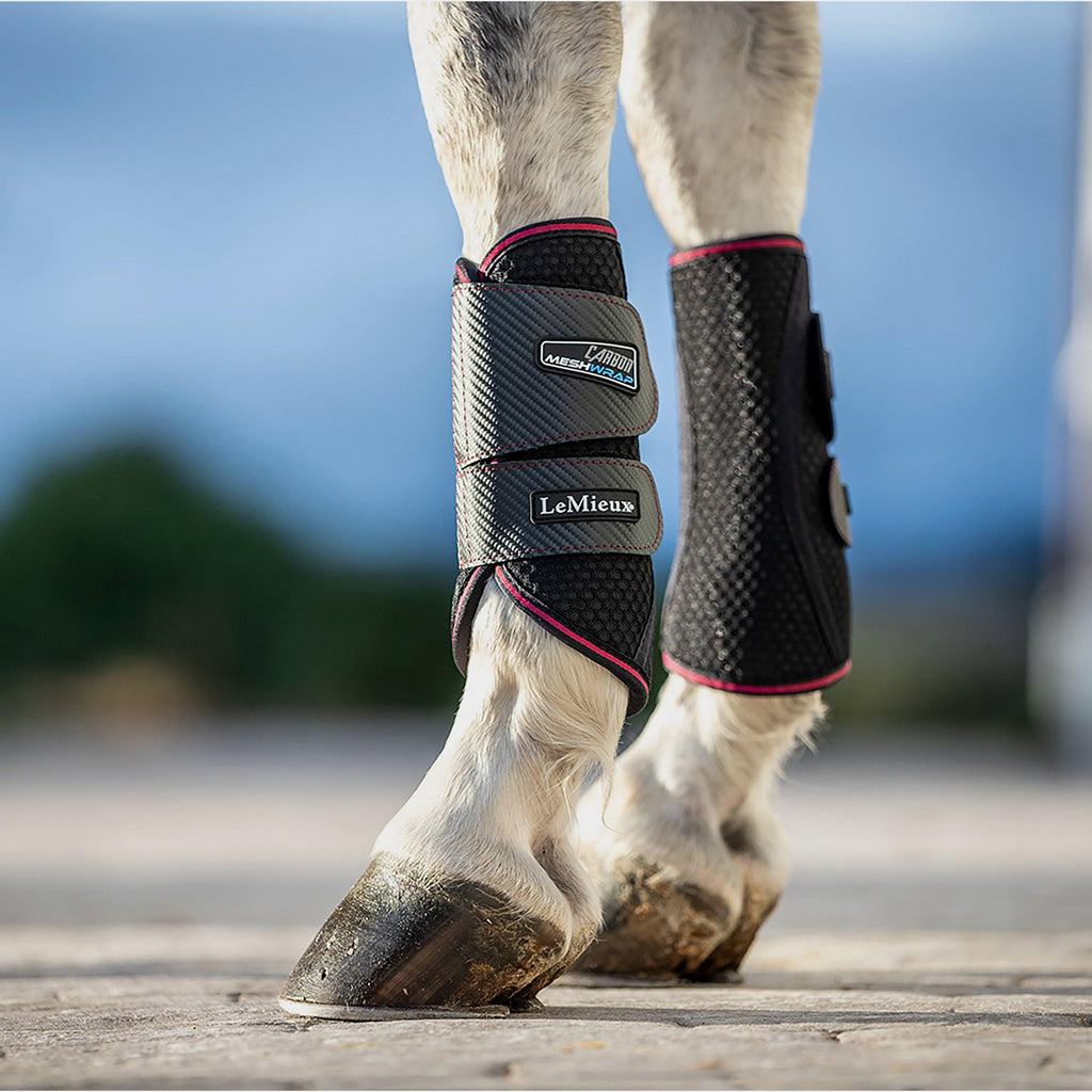 Carbon Mesh Wrap Boots Black/Mulberry