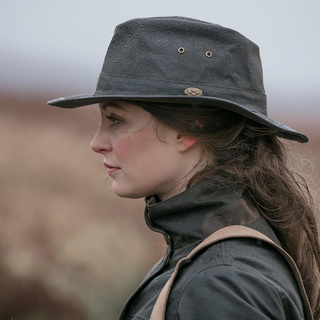 Caledonia Waxed Hat Antique Olive