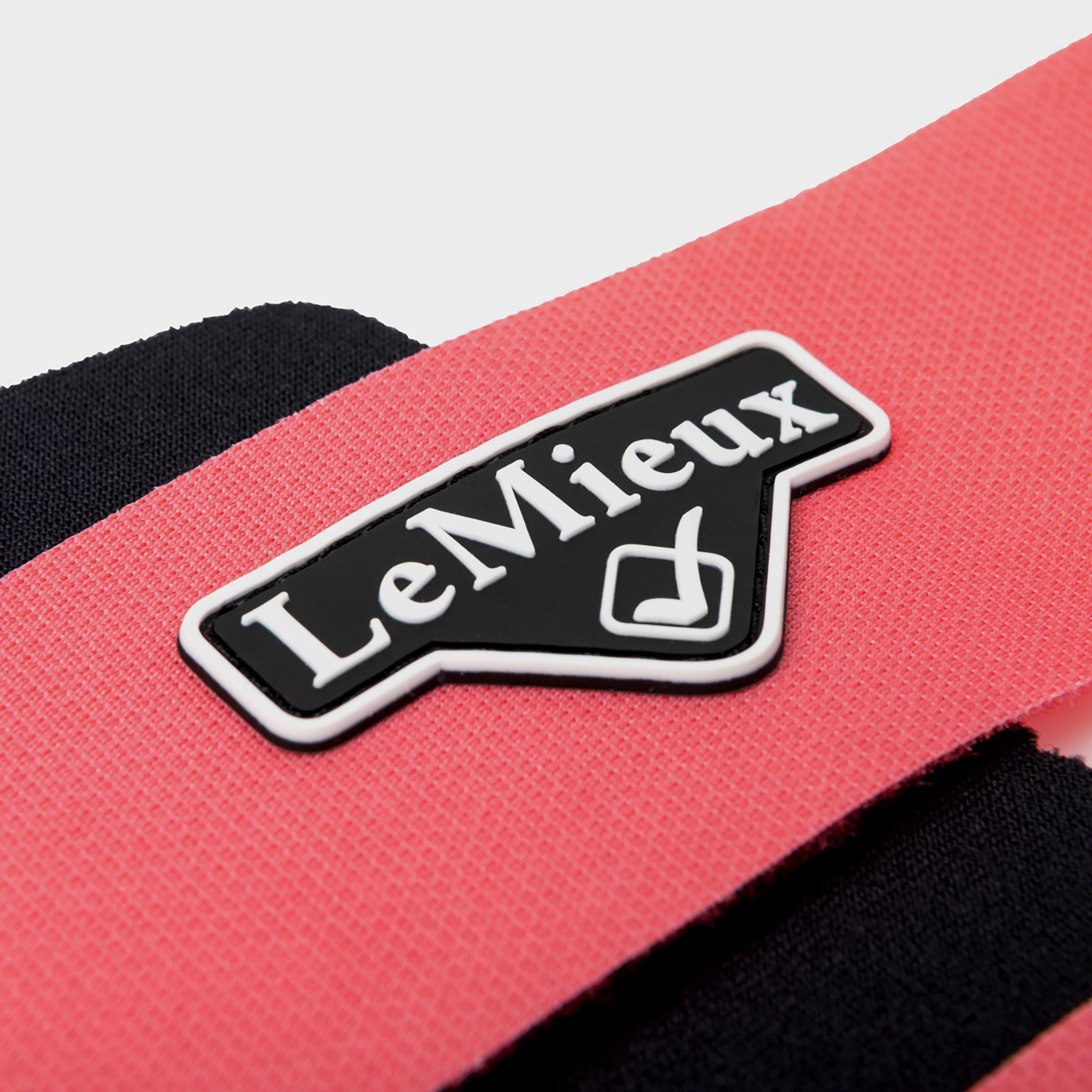 Grafter Brushing Boot Papaya