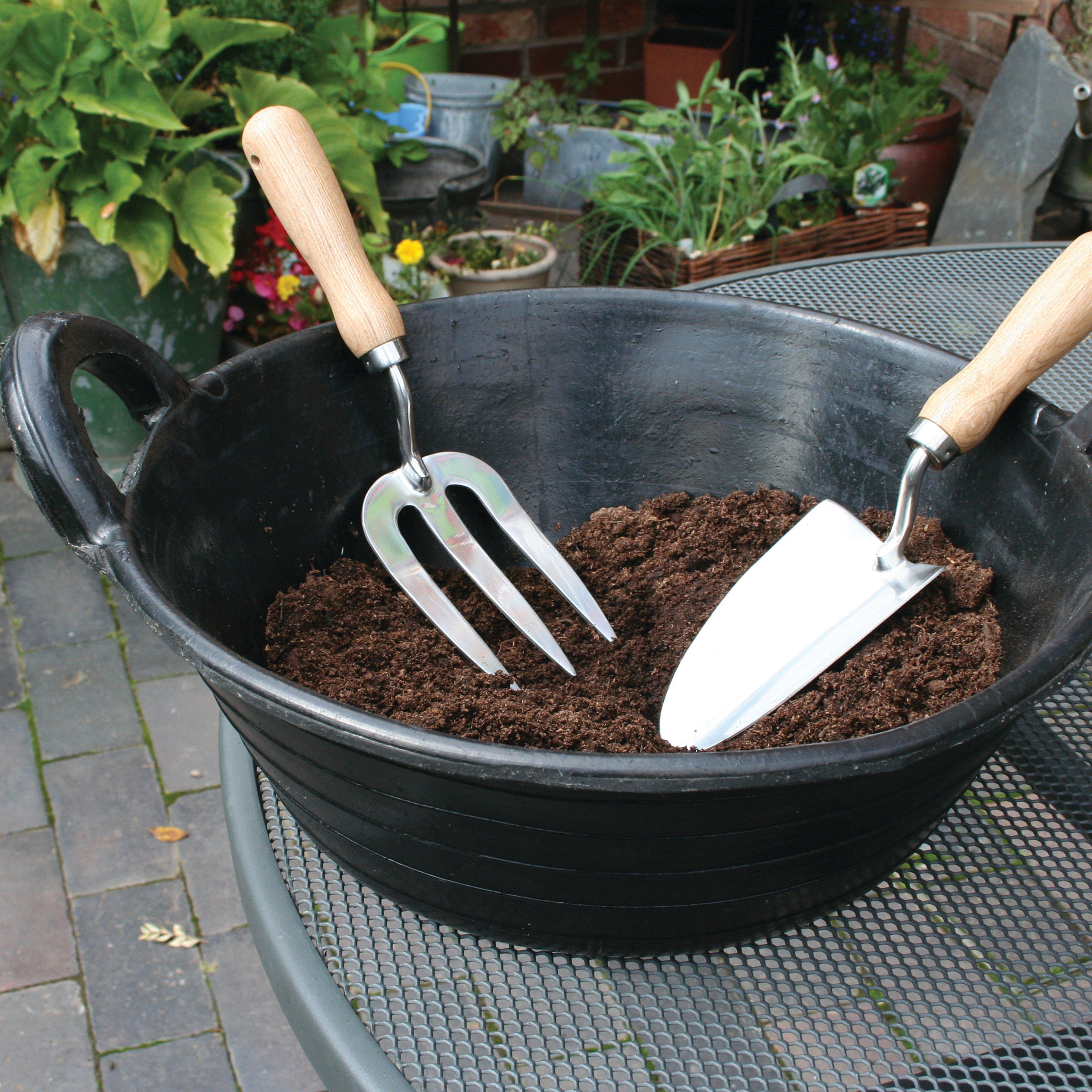 Tyre Rubber Feed Skip Black