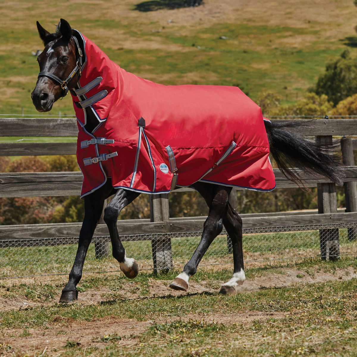 ComFiTec Classic Combo Neck Heavy Turnout Rug Red/Silver/Navy