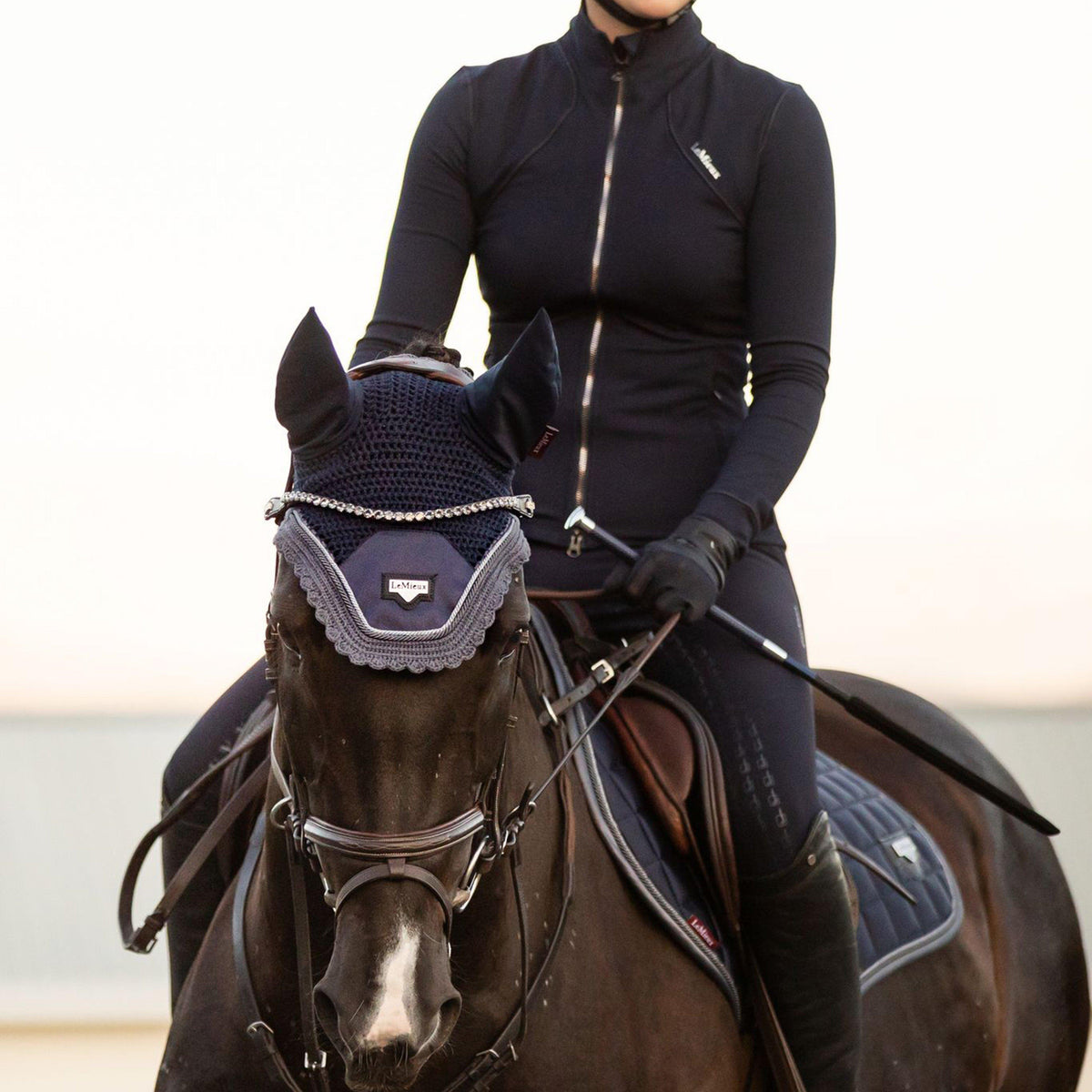 Loire Fly Hood Twilight Navy