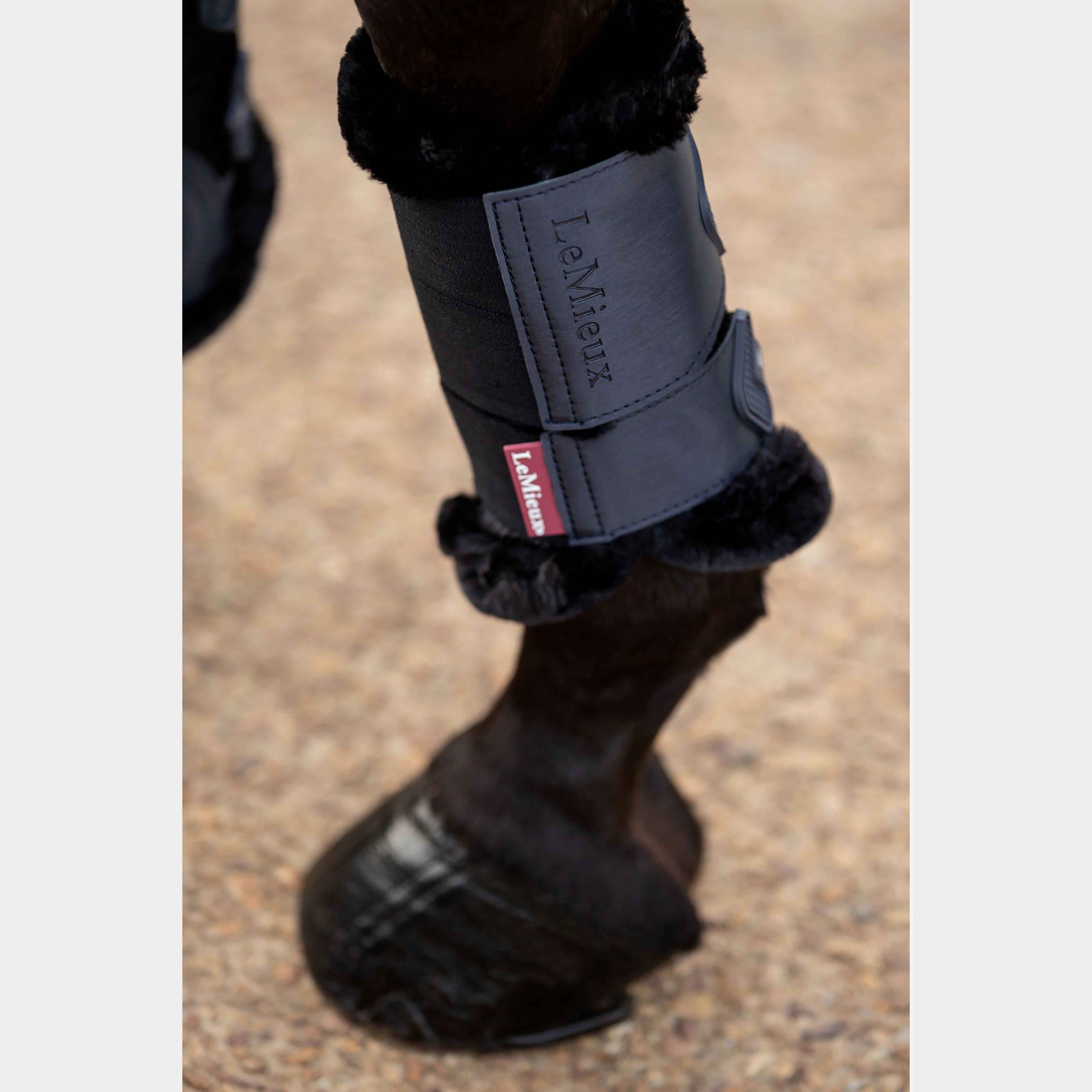 Fleece Edged Mesh Brushing Boots Twilight Navy