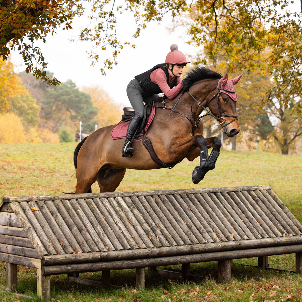 Classique Suede Close Contact Saddle Pad Orchid