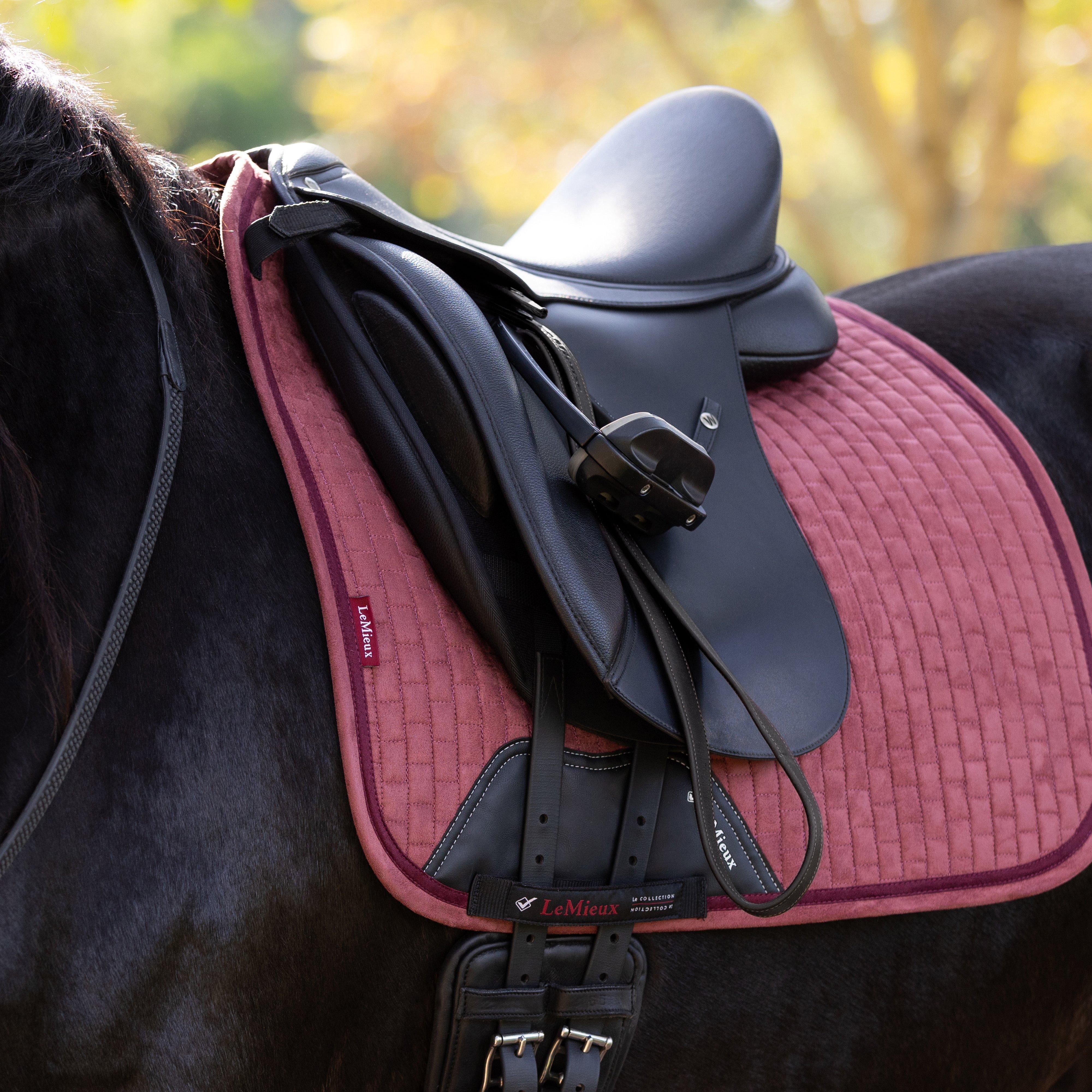 Classique Suede Dressage Saddle Pad Orchid