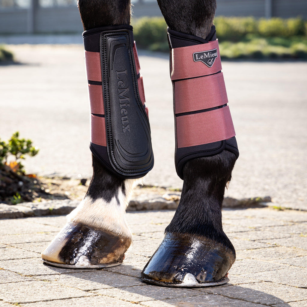 Grafter Brushing Boots Orchid