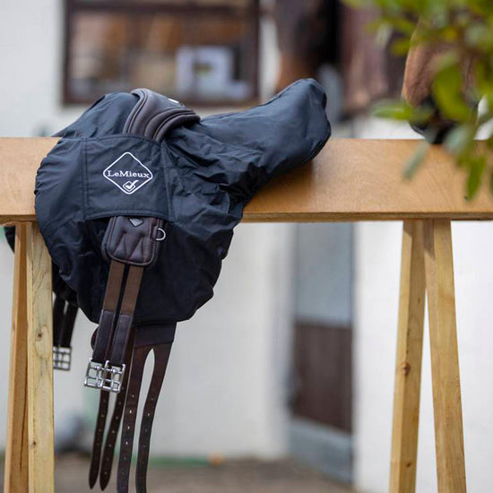 GP Jump Saddle Cover Black
