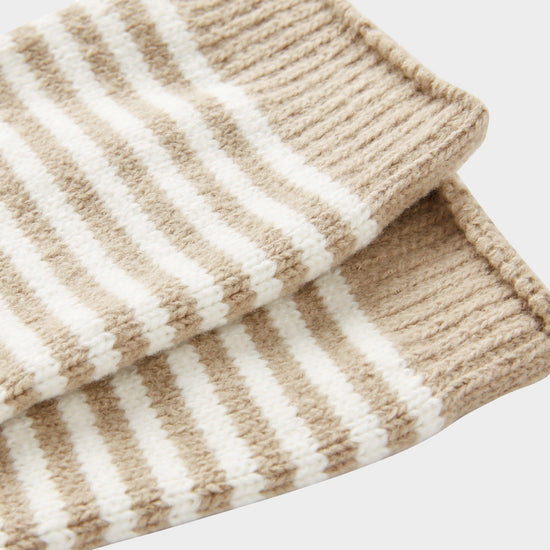 Womens Cosy Soft Handle Bed Socks Cream