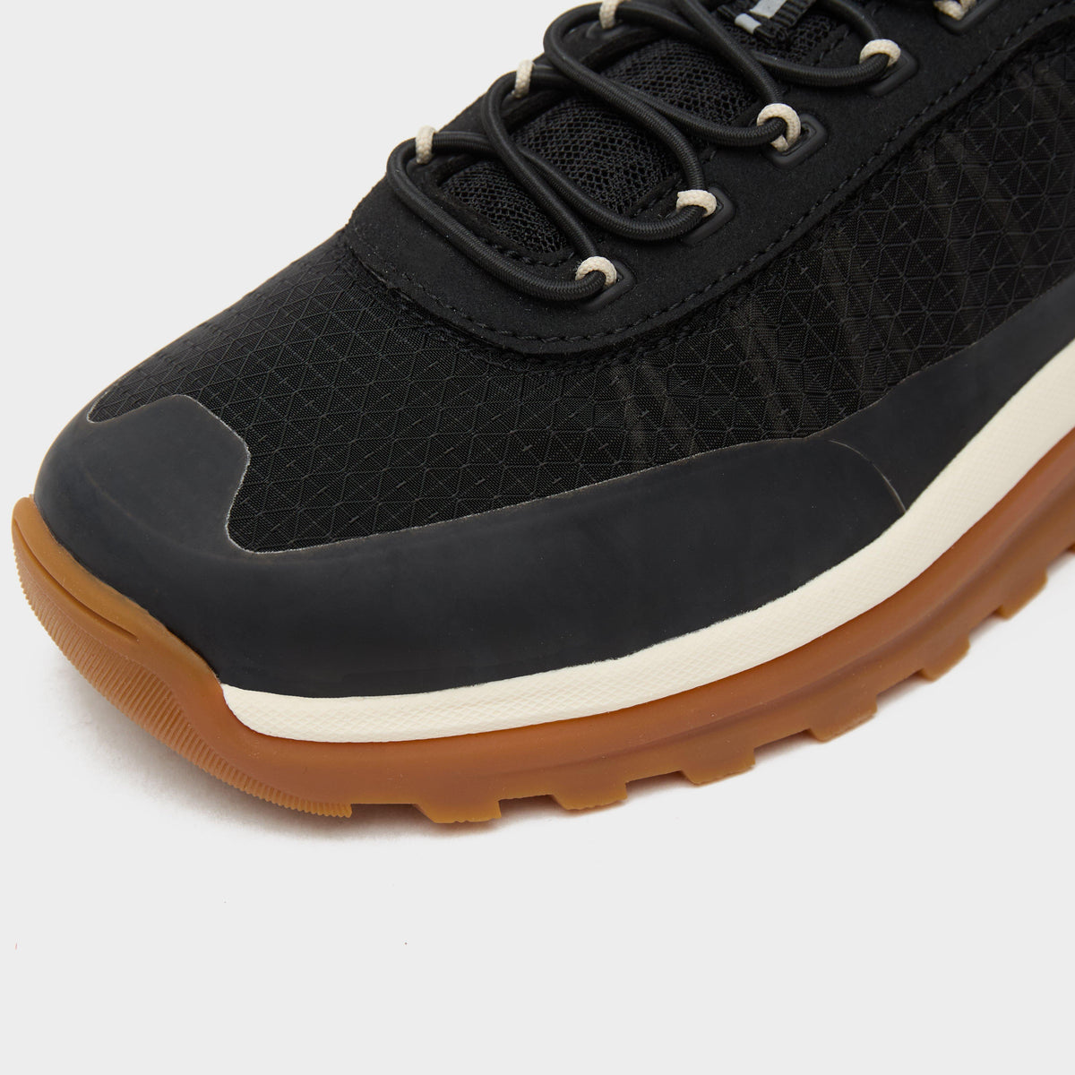 Womens Travel Trainer Black/Shaded White/Gum