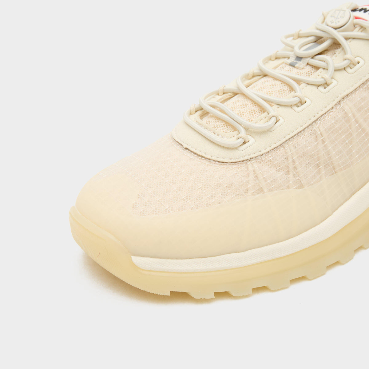 Womens Travel Trainer Soft Sand