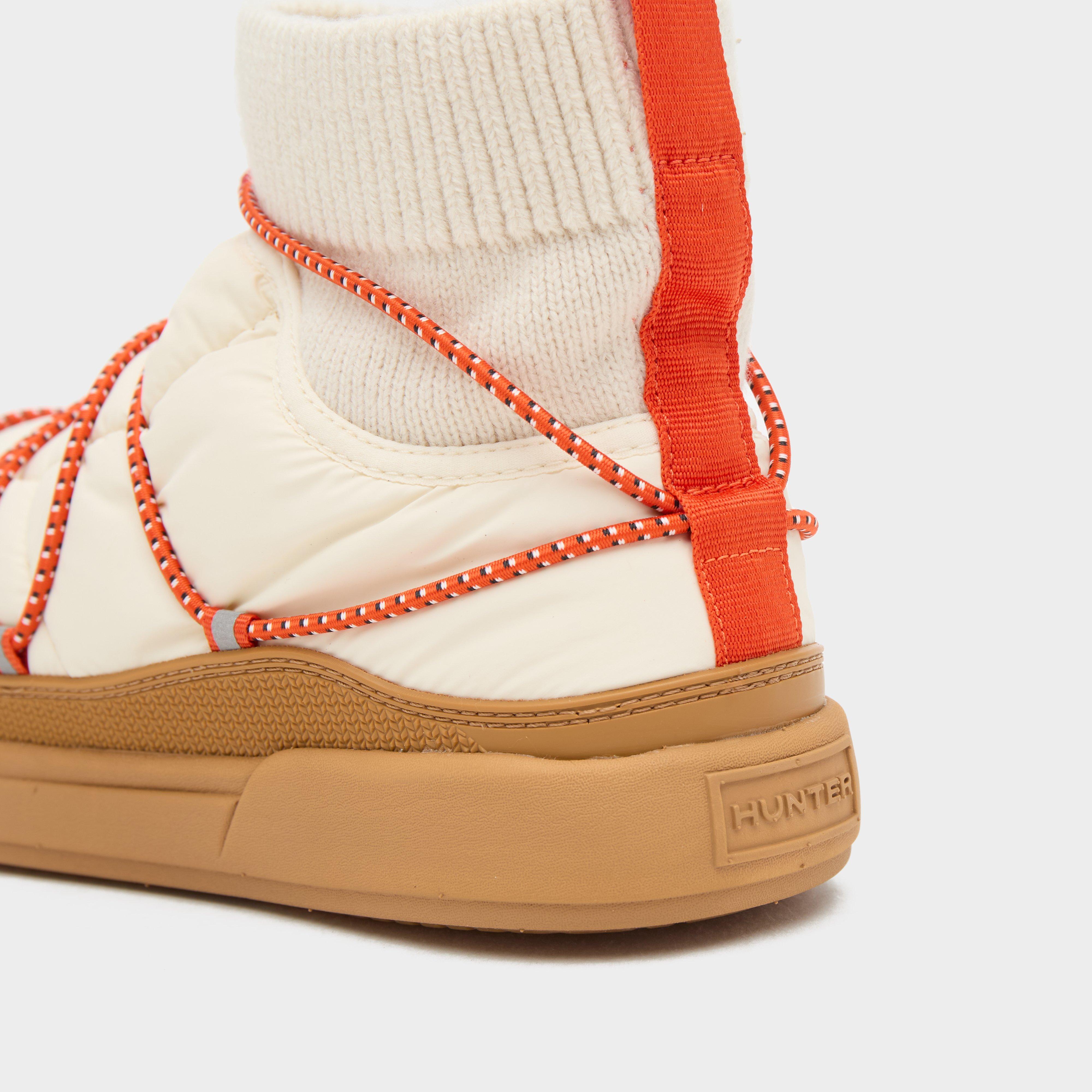 Womens In/Out Puffer Lace Up Boots White