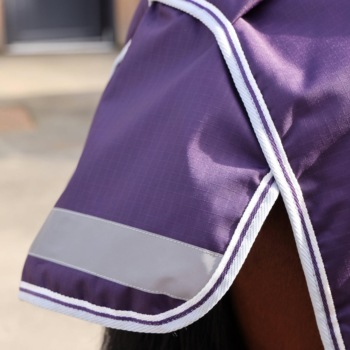 Highlander Original 100g Standard Neck Turnout Rug Plum