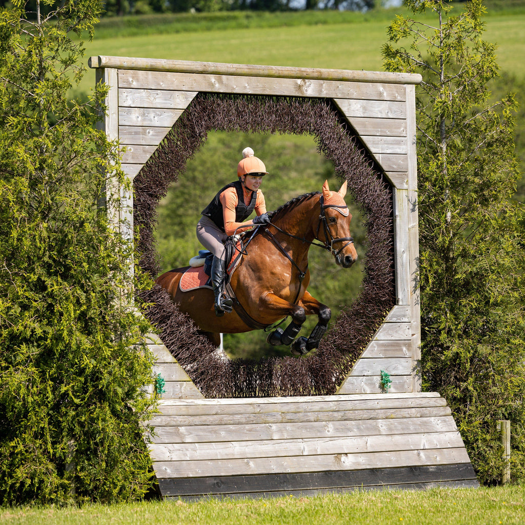 Suede Close Contact Saddle Pad Apricot