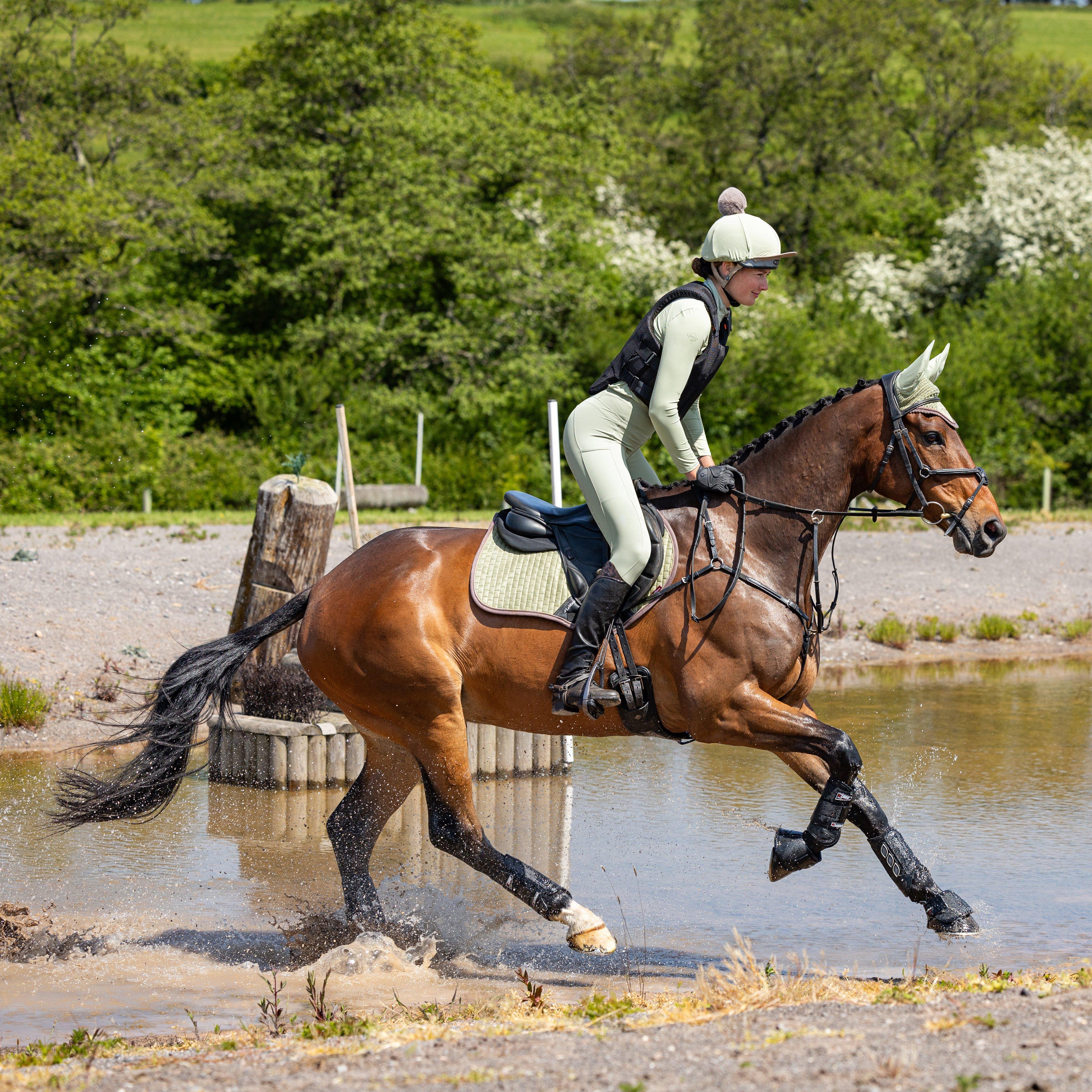 Suede Close Contact Saddle Pad Fern