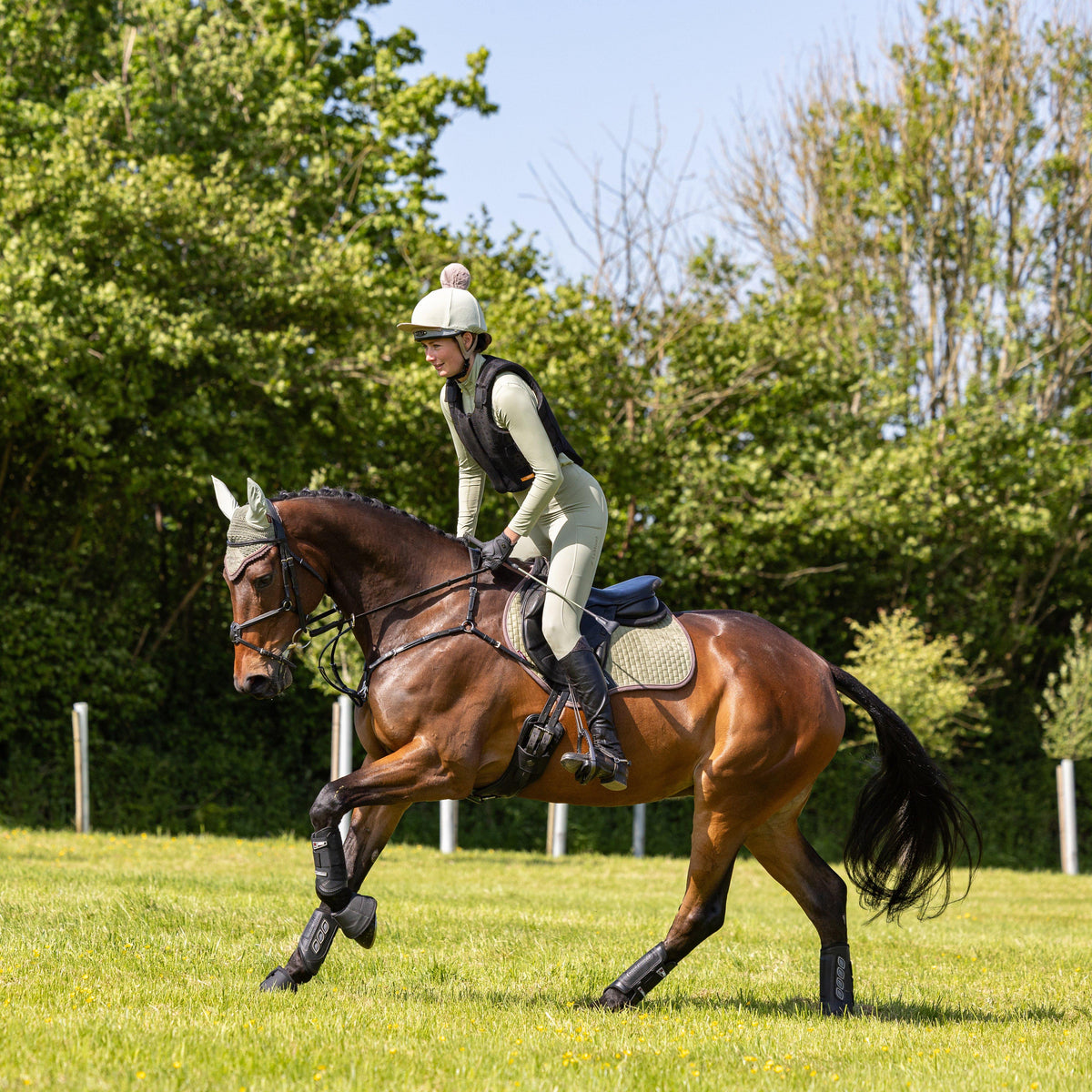 Suede Close Contact Saddle Pad Fern