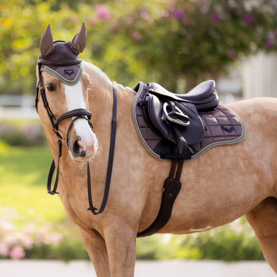 Loire Fly Veil Walnut