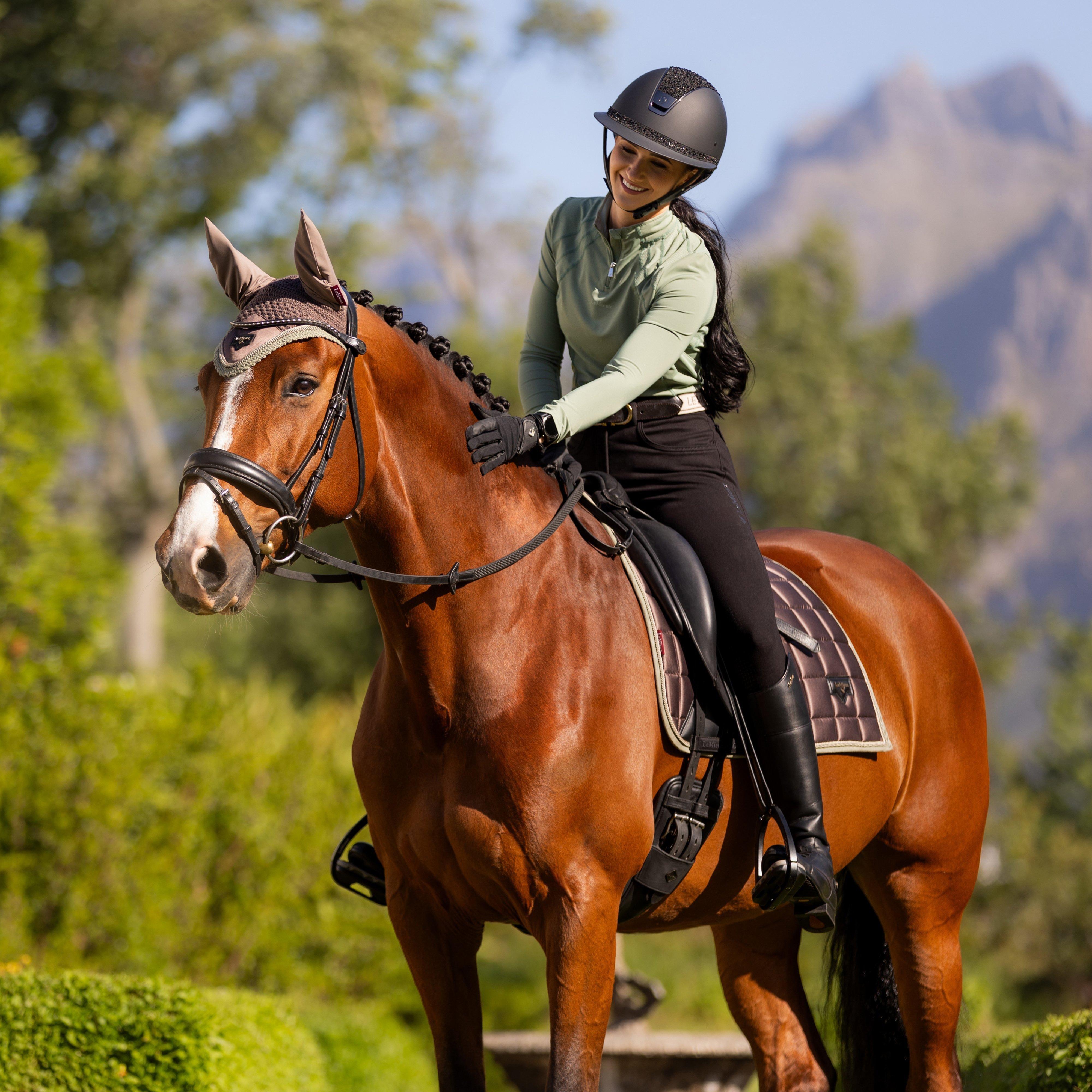 Loire Fly Veil Walnut