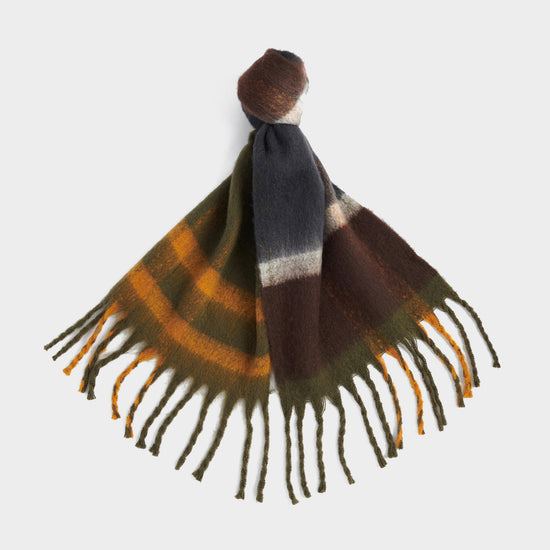 Isla Tartan Boucle Scarf Classic