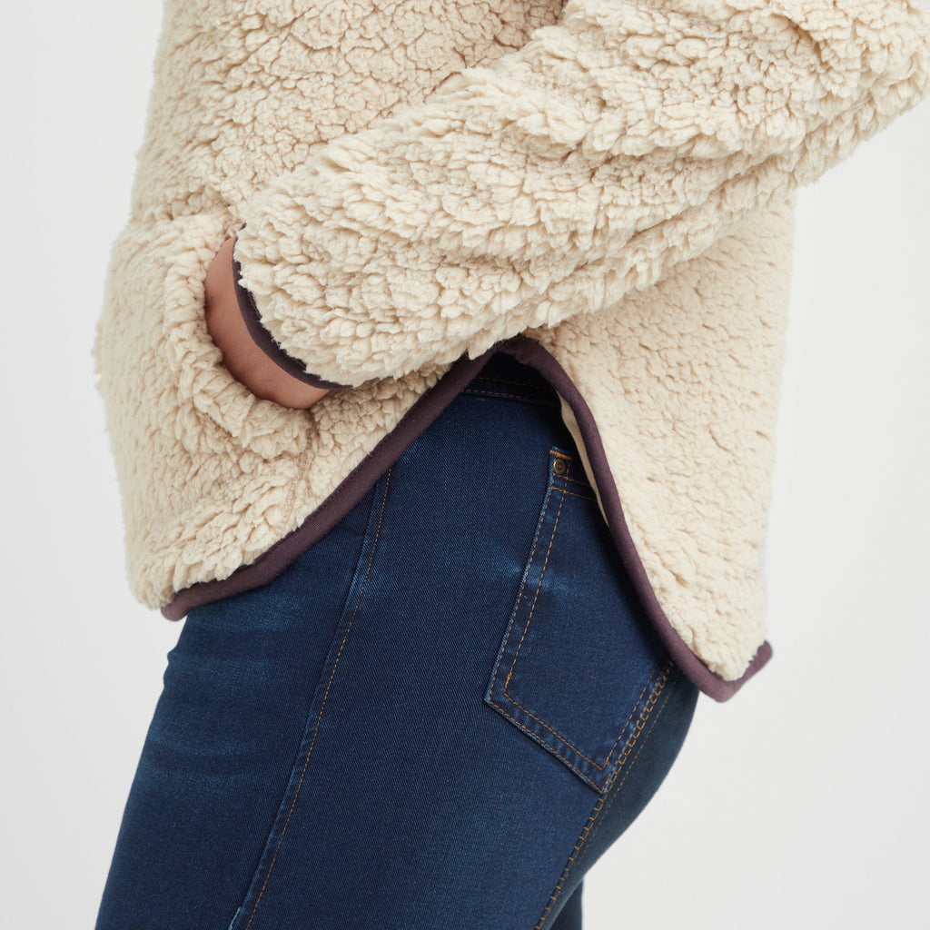 Womens Talia Teddy Pullover Beige/Perfect Plum