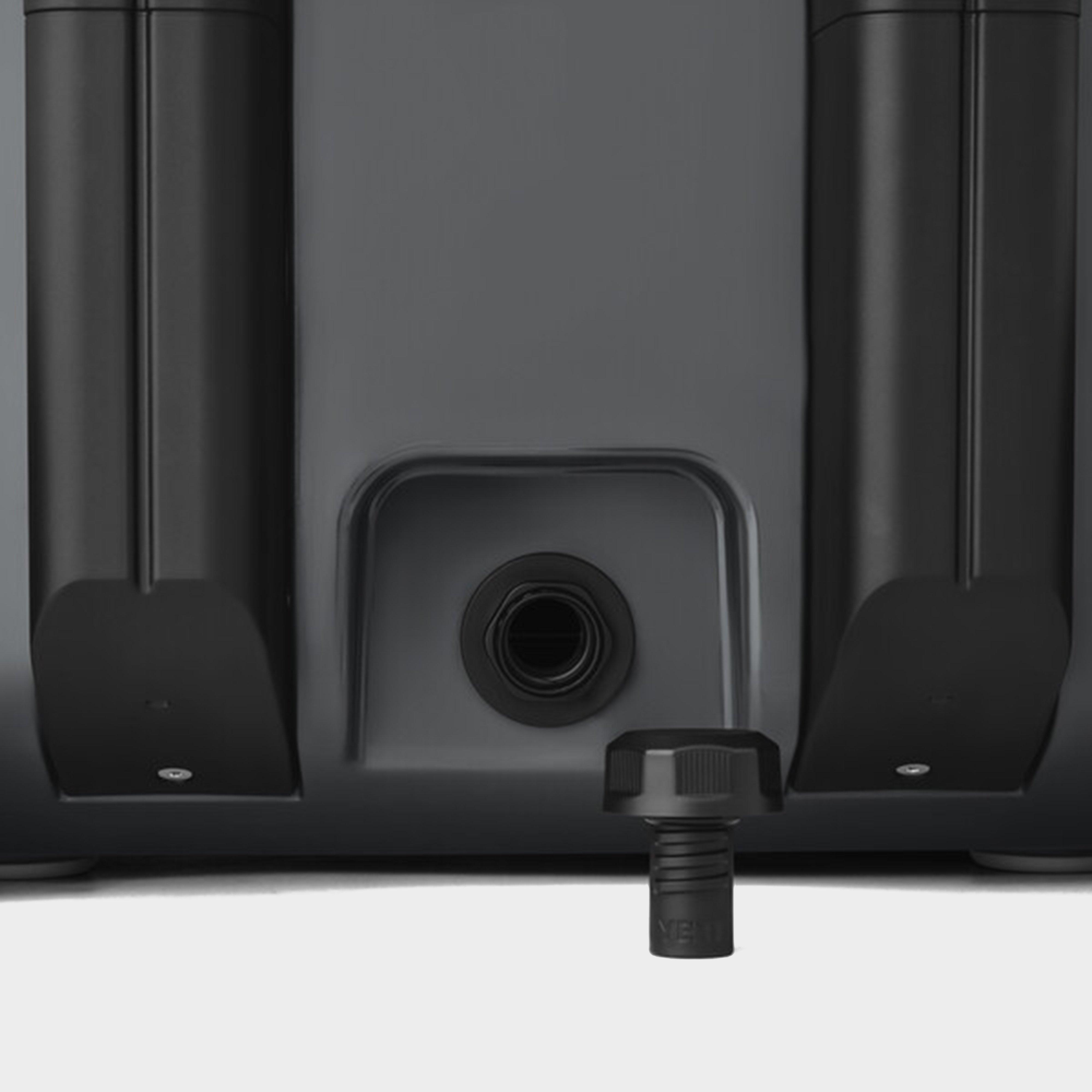 Roadie® 32 Wheeled Cool Box