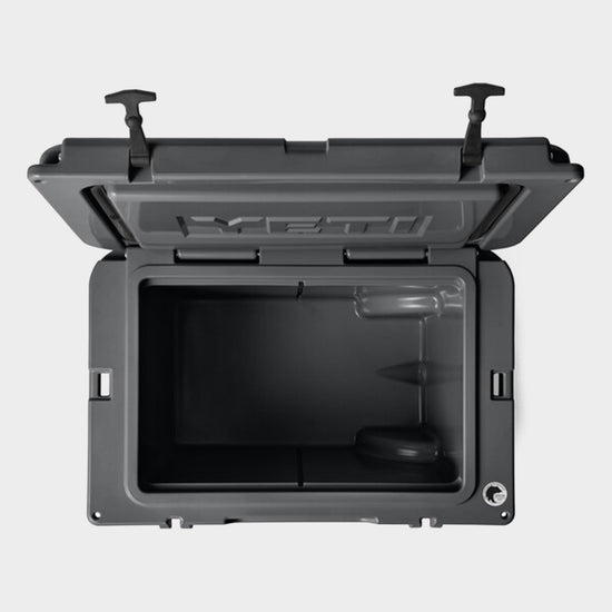 Tundra® 35 Cool Box