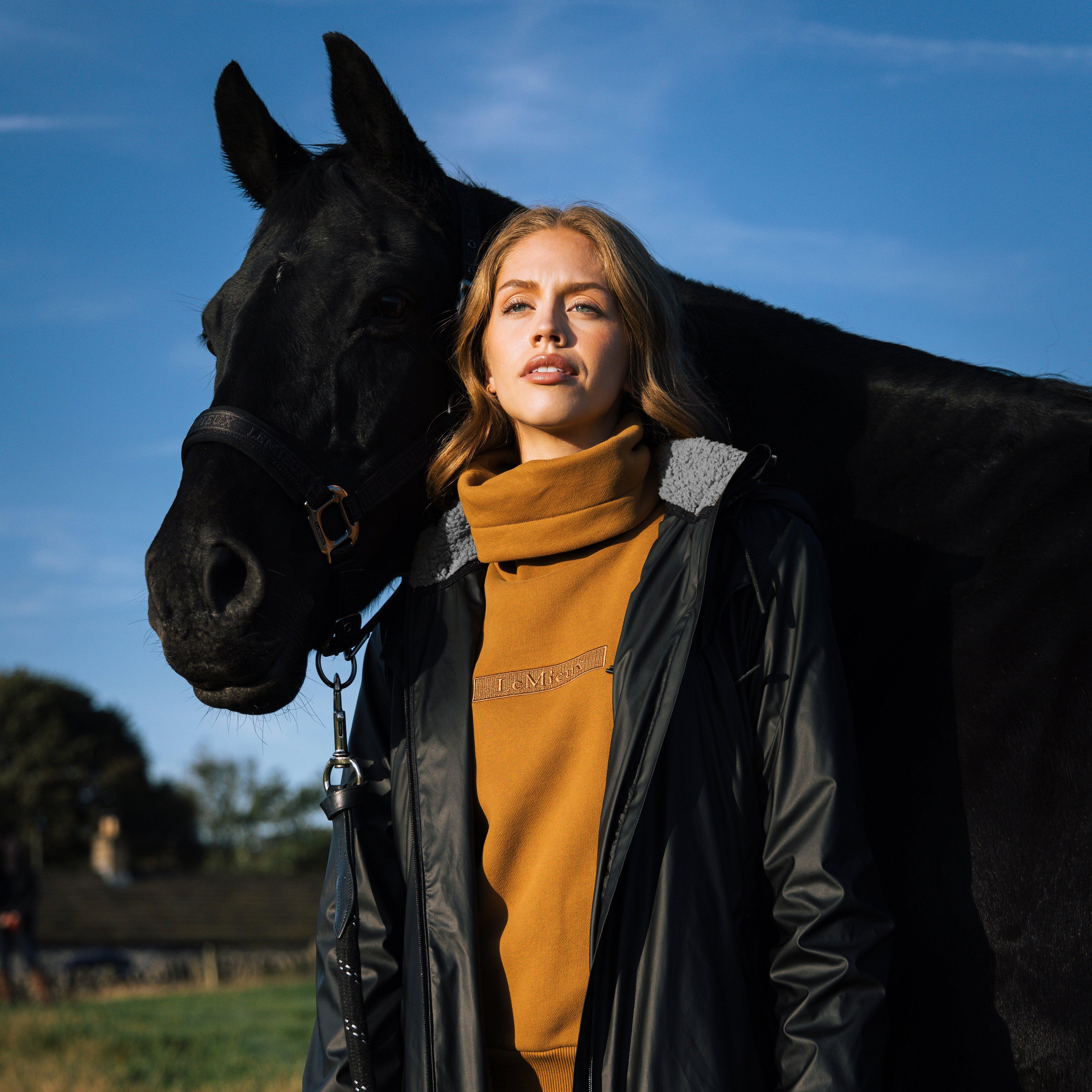 Womens All Elements Coat Black