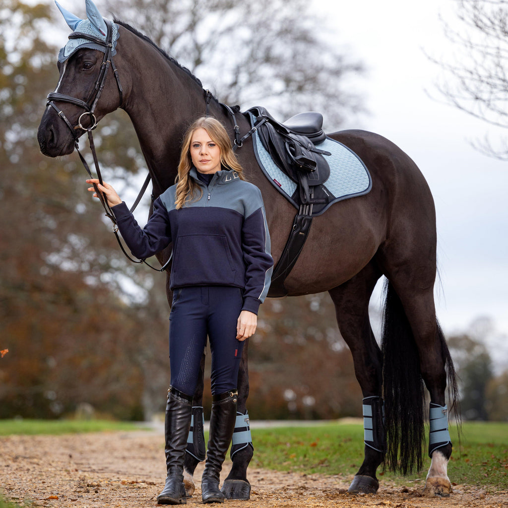Suede Close Contact Saddle Pad Glacier