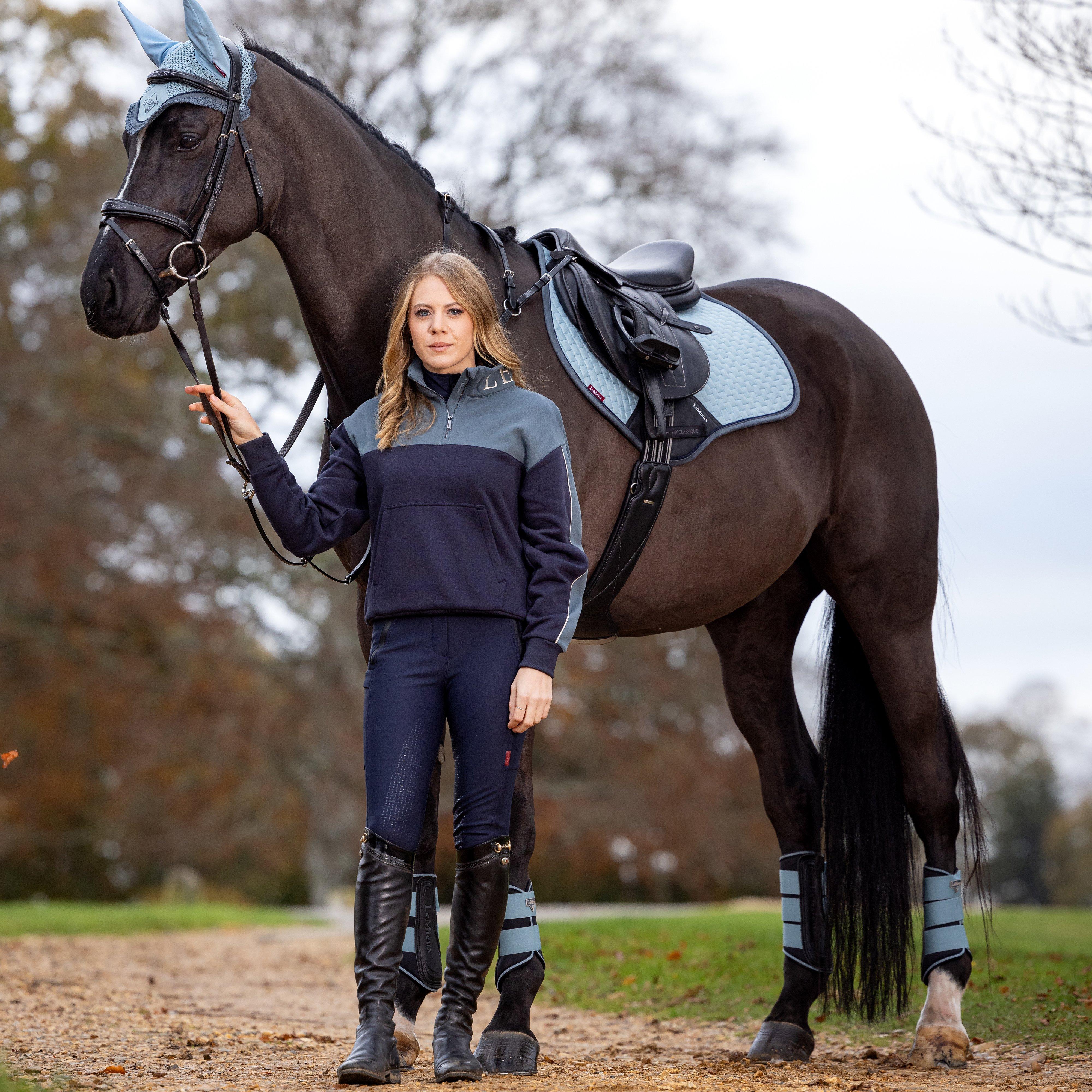 Suede Close Contact Saddle Pad Glacier