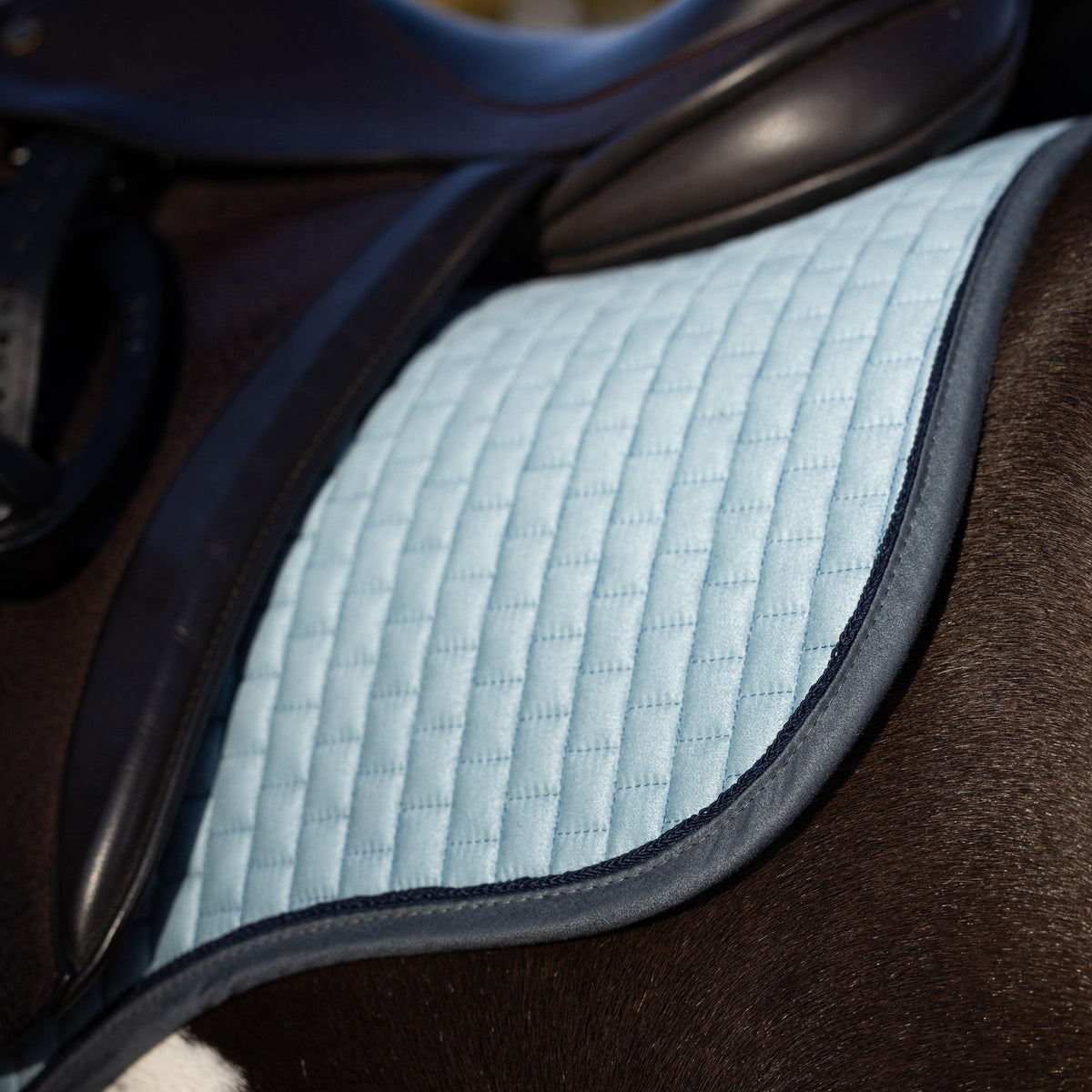 Suede GP Saddle Pad Glacier