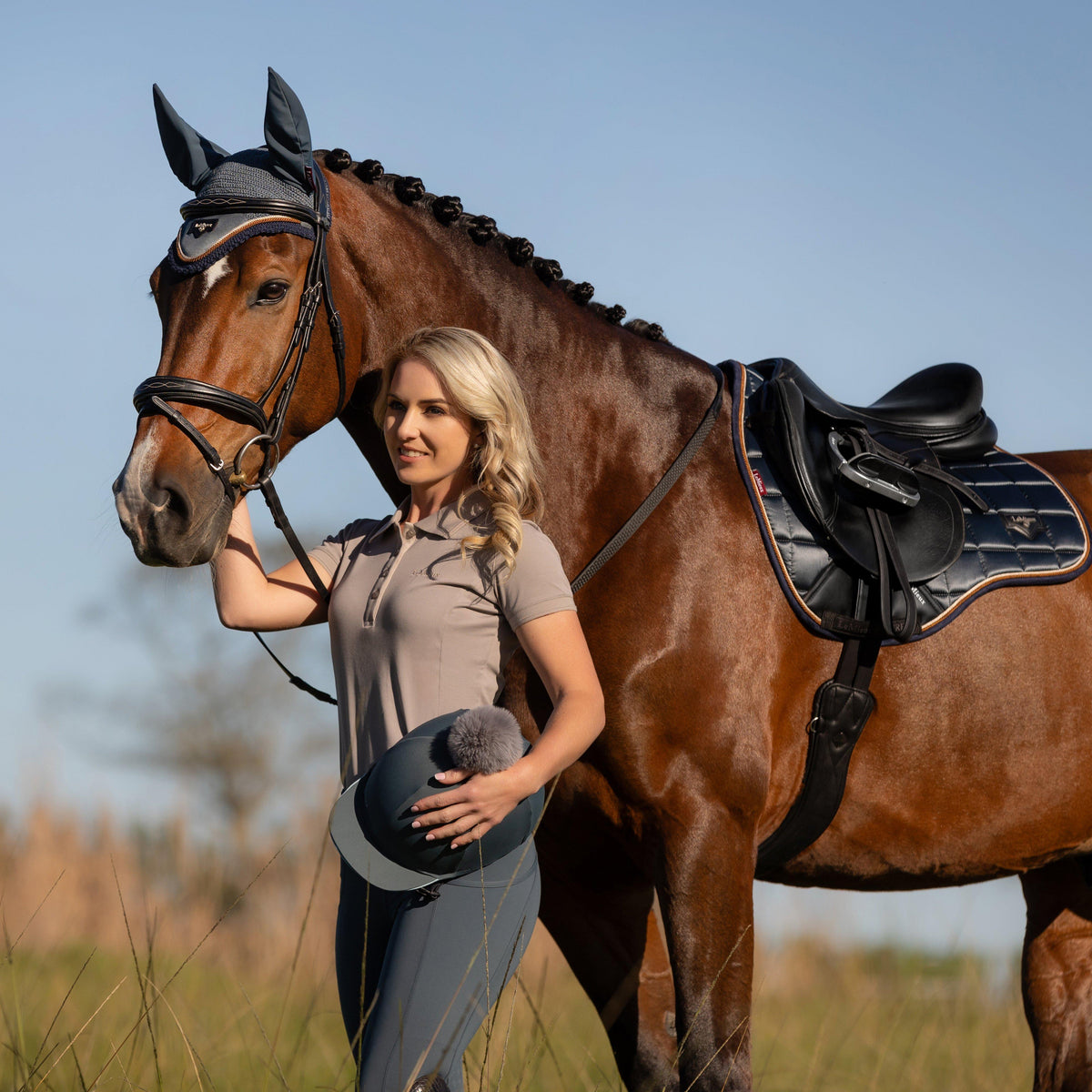 Loire Classic GP Square Saddle Pad Petrol