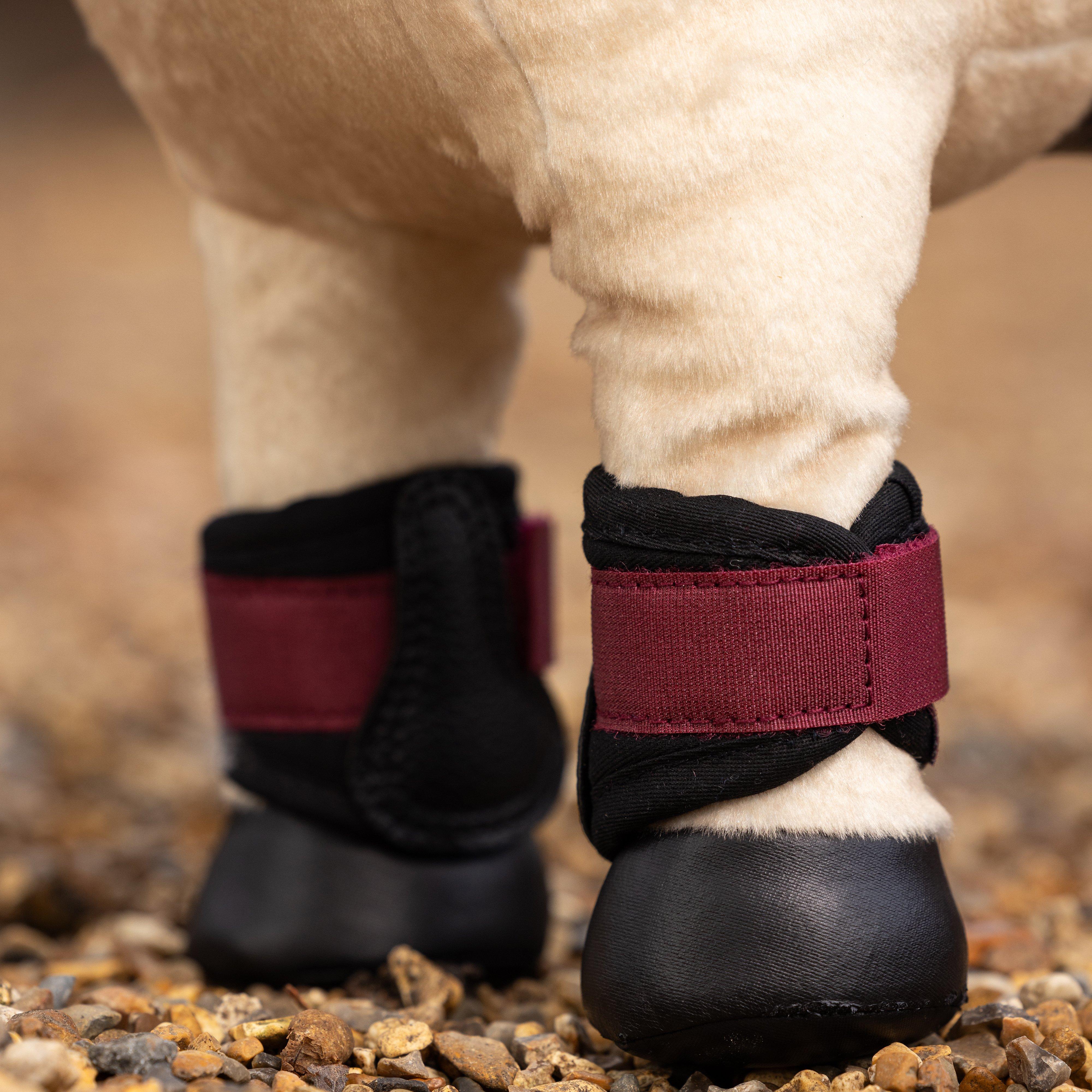 Toy Pony Grafter Boots Ember
