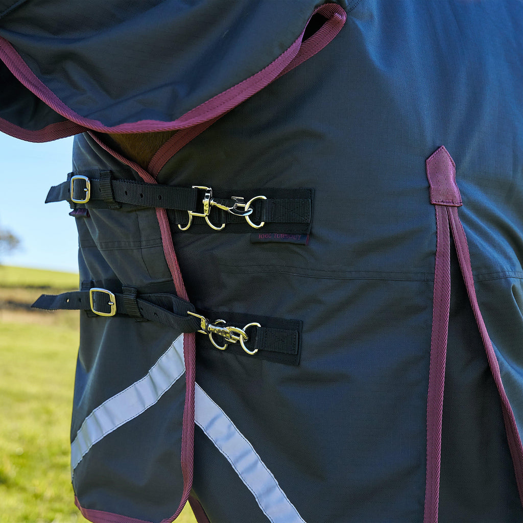 Original 100g Light-Medium Weight Combo Neck Turnout Rug Black/Wine