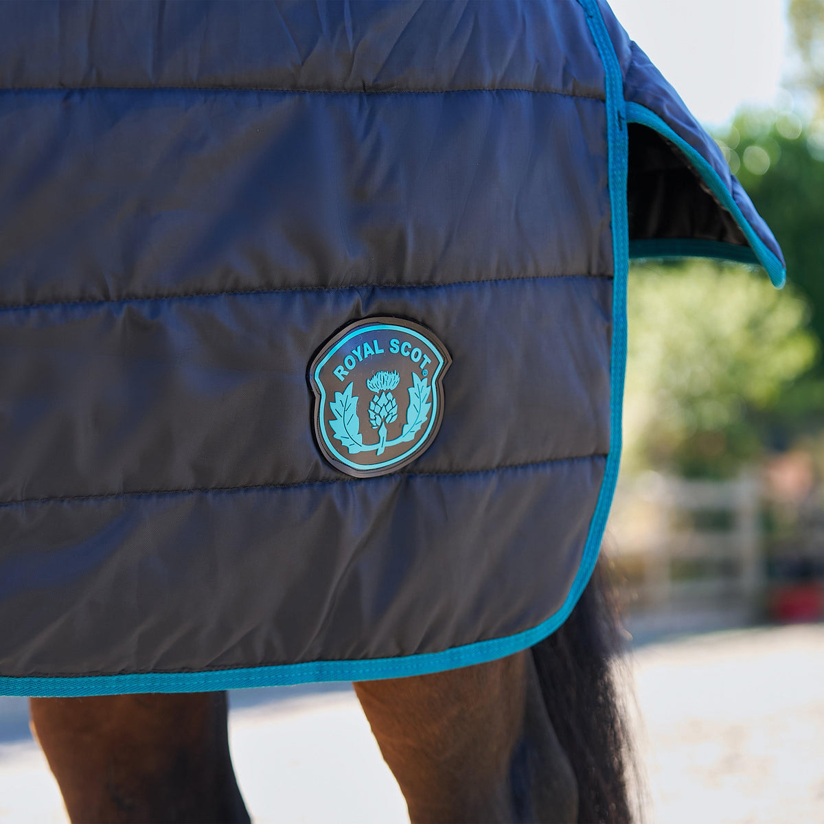 Original 250g Mediumweight Detach-A-Neck Stable Rug Black/Ocean