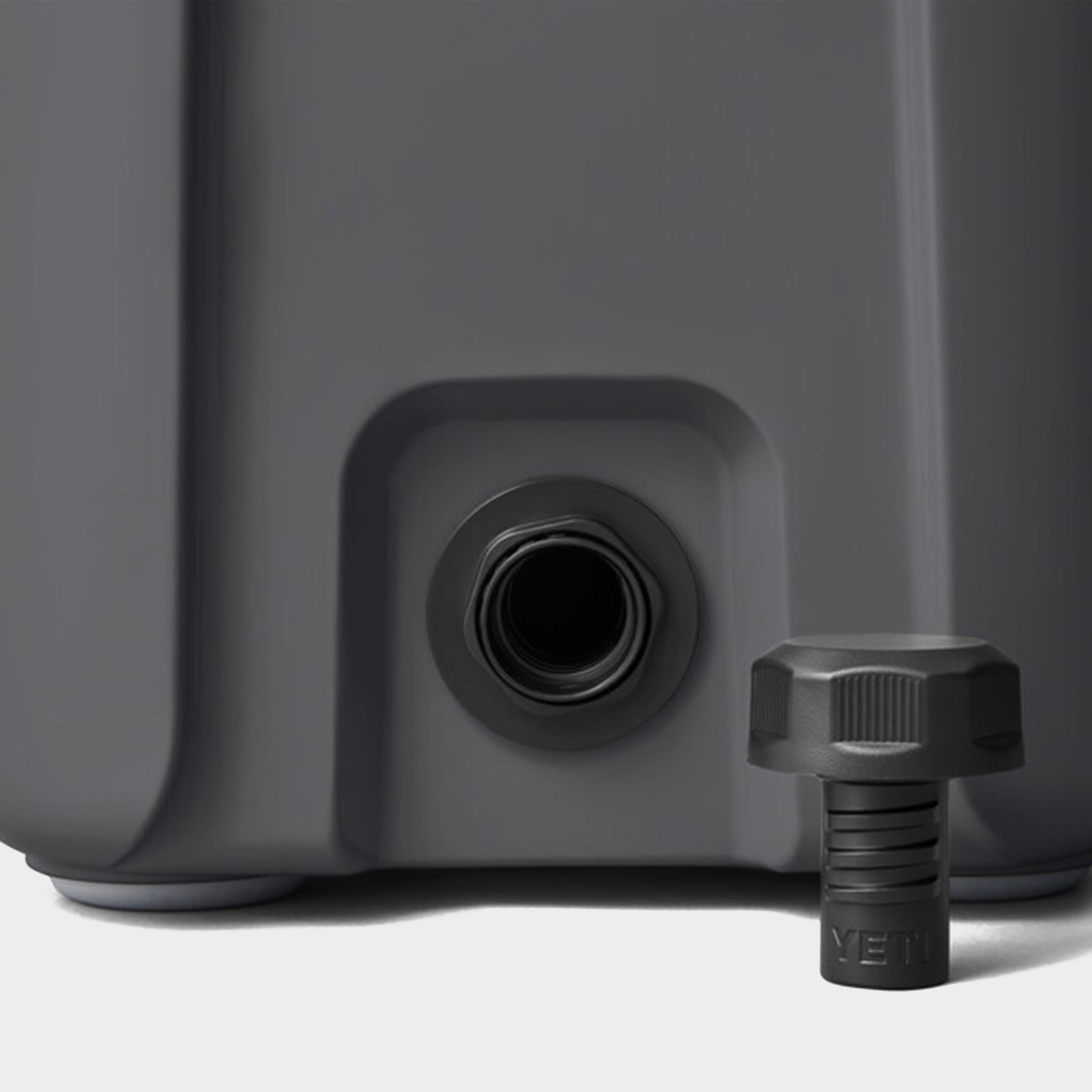 Roadie® 15 Cool Box