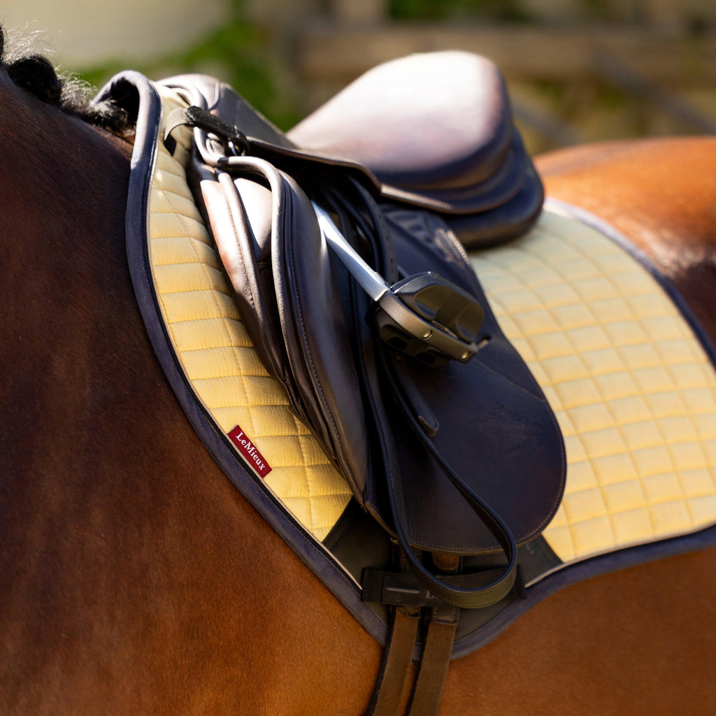 Suede Close Contact Saddle Pad Mimosa