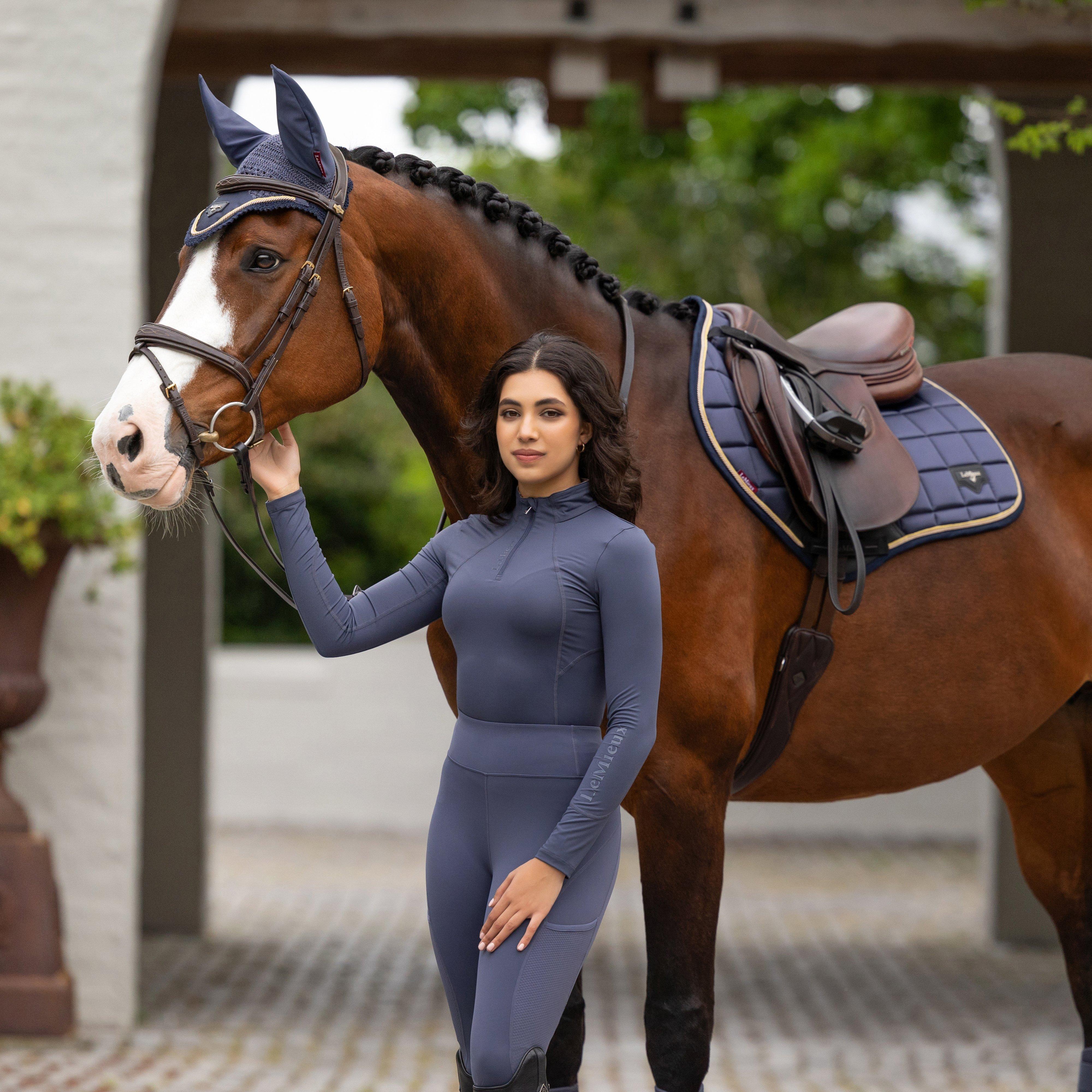 Loire Classic Close Contact Saddle Pad Dusk Blue
