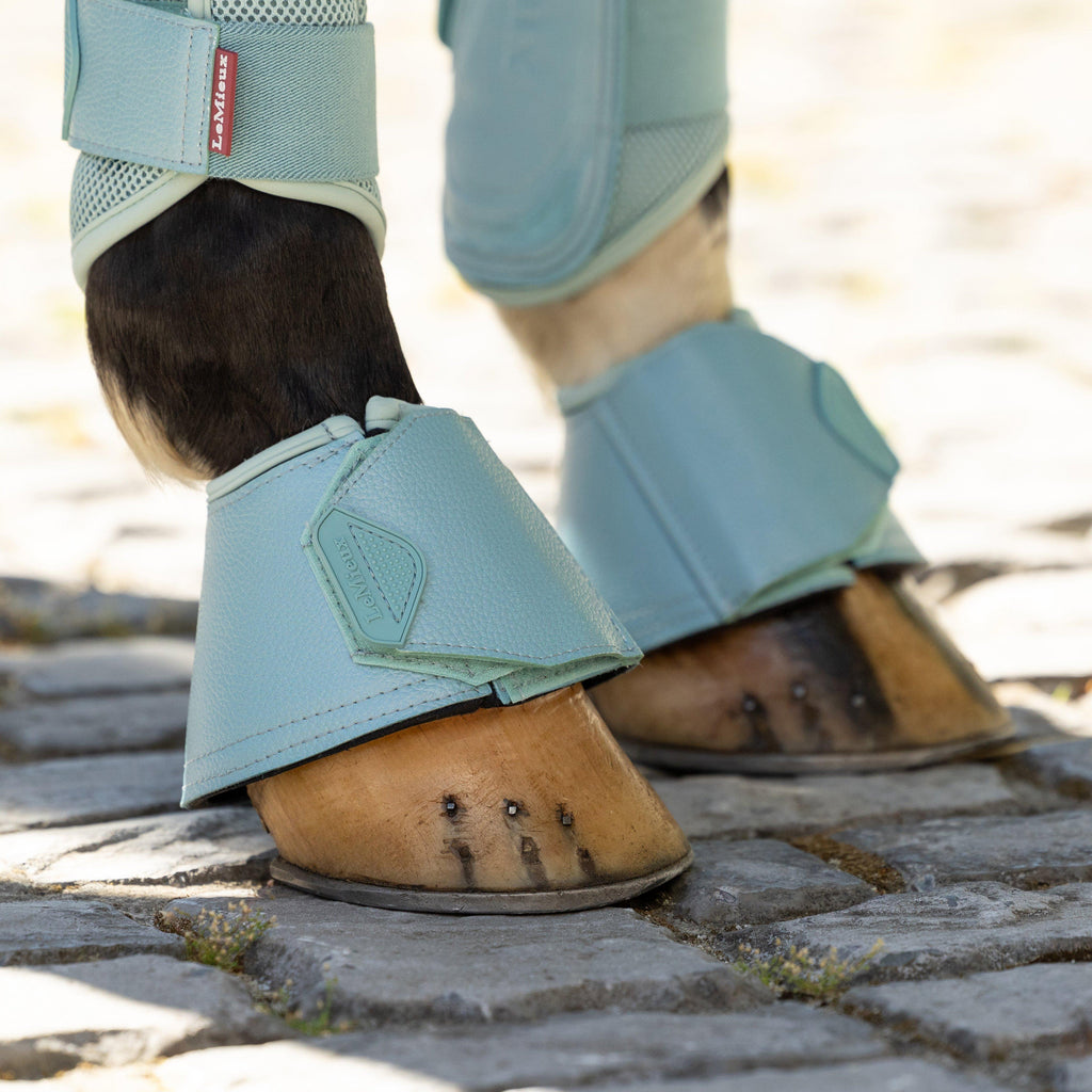 Arika Over Reach Boots Aqua