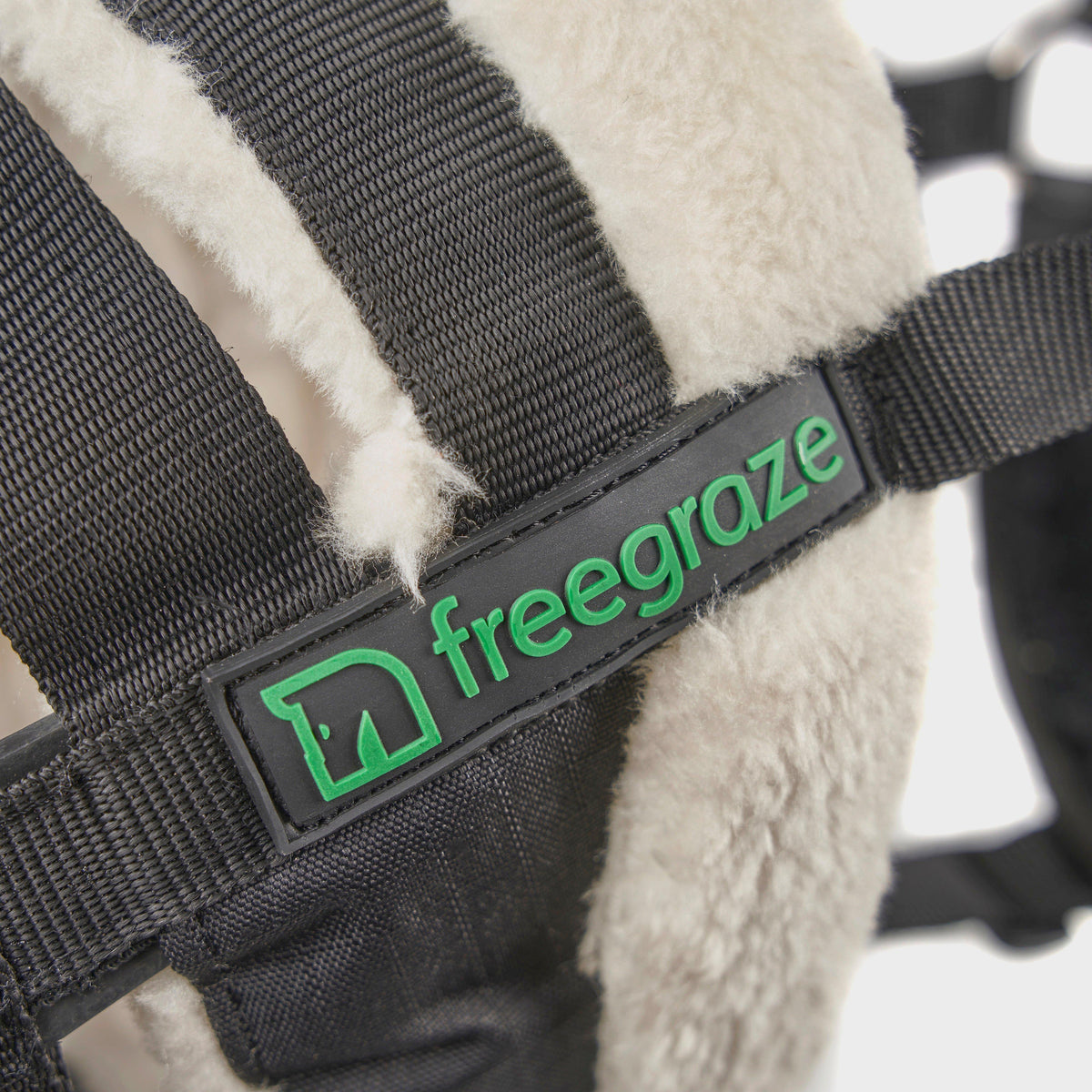 Deluxe Comfort Grazing Muzzle Black