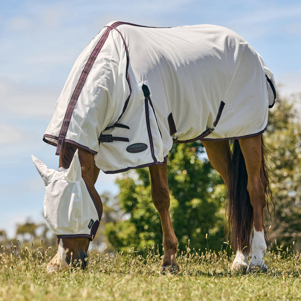 ComFiTec Essential Mesh II Combo Neck Fly Rug White/Maroon/Grey