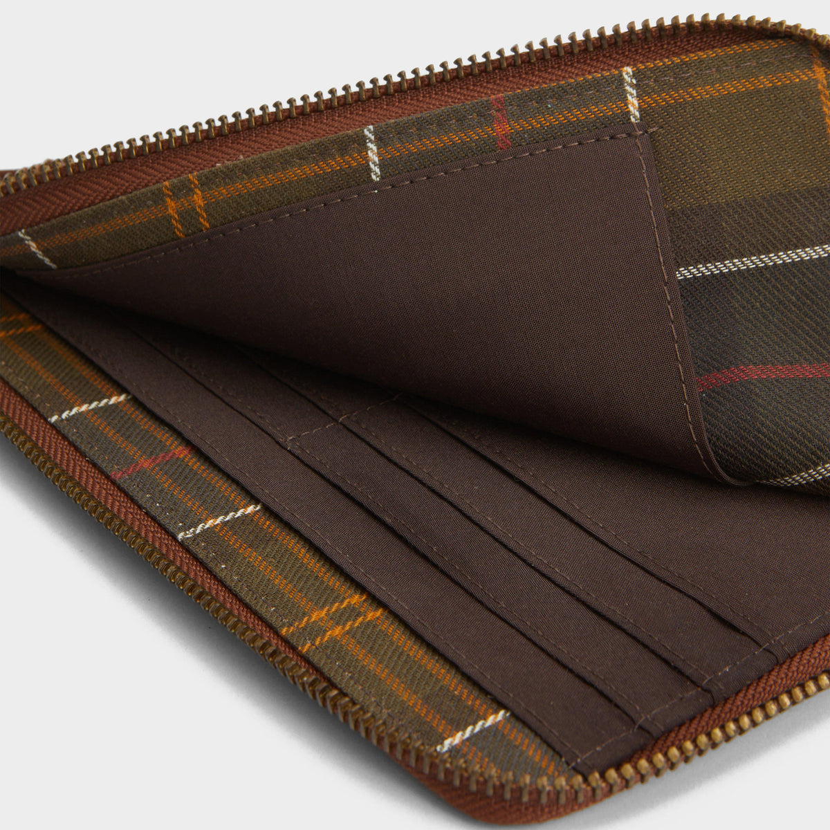 Laire Leather Wristlet Purse Brown