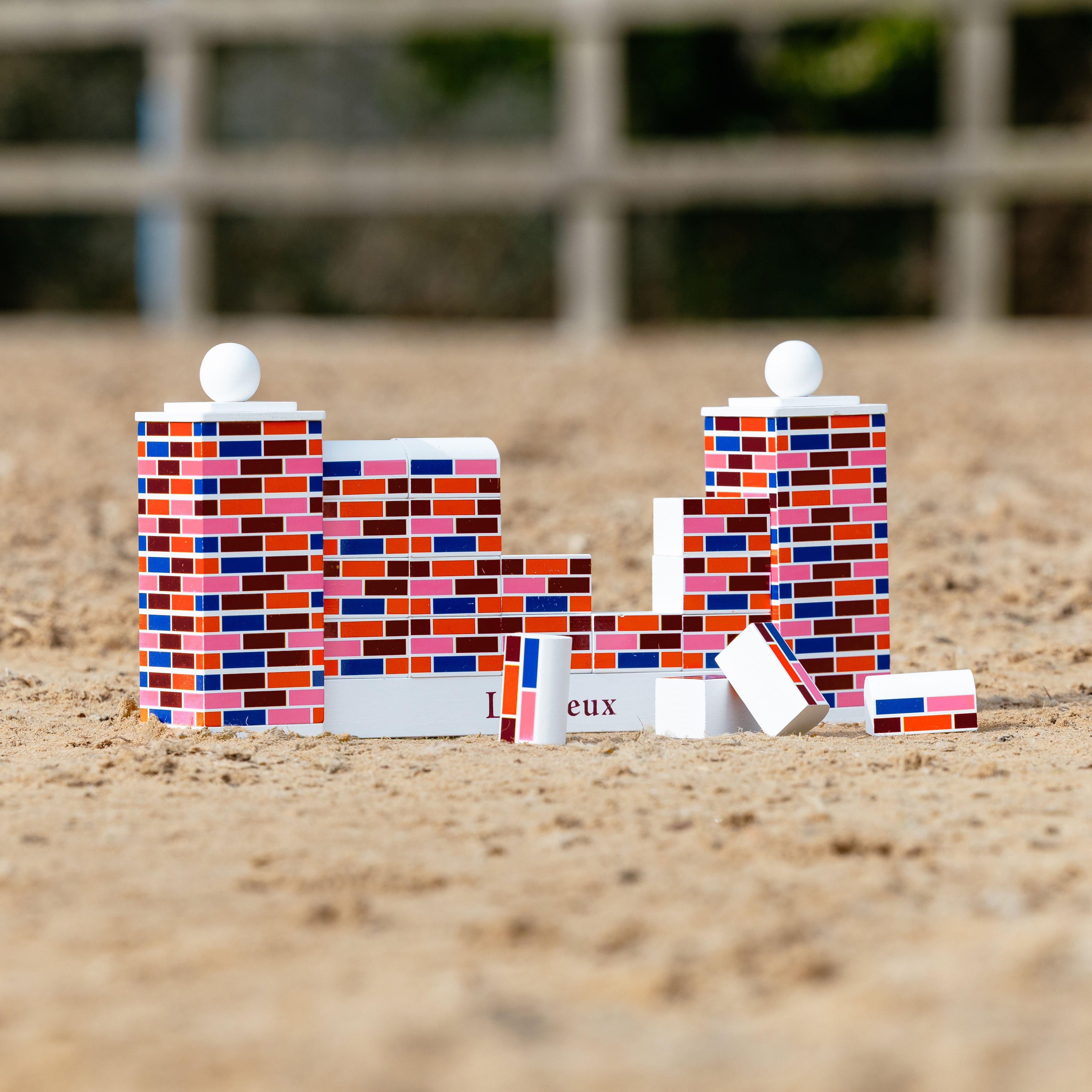Toy Pony Puissance Wall