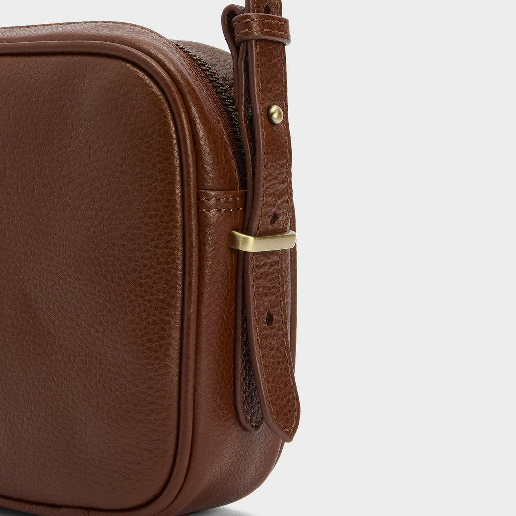 Women's Daphne Leather Crossbody Bag Brown