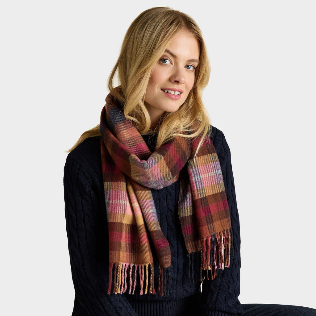 Women's Langtree Scarf Berry