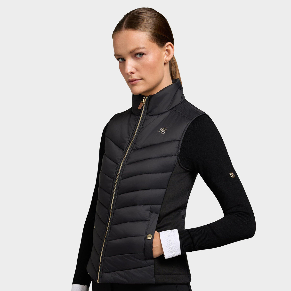 Hybrid Equestrian Gilet Black