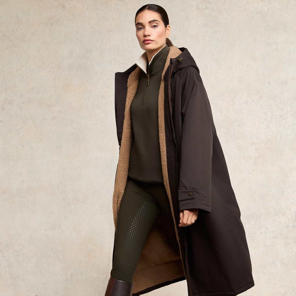 Women's One-Size Waterproof Coat