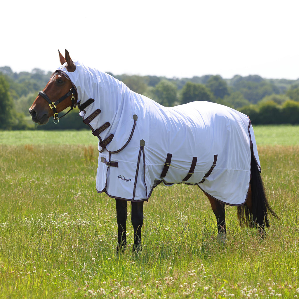 Shires Highlander Plus Fly Sheet Combo Neck Rug White/Black Cherry