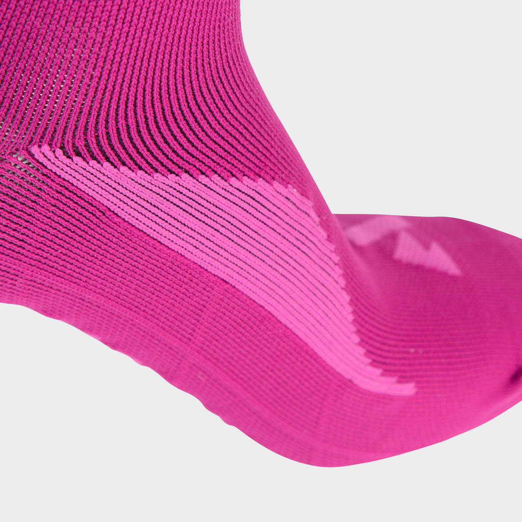 React Technical Socks Fuchsia
